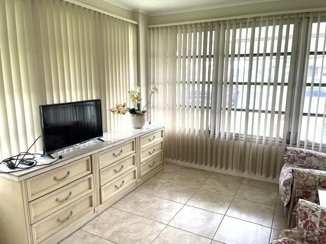 1152 Circle Drive D, Delray Beach, FL 33445 — photo 5 of 47