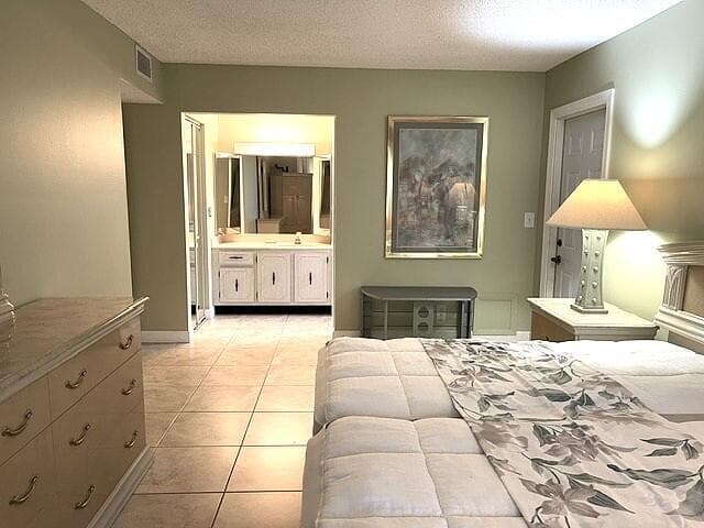 1152 Circle Drive D, Delray Beach, FL 33445 — photo 29 of 47