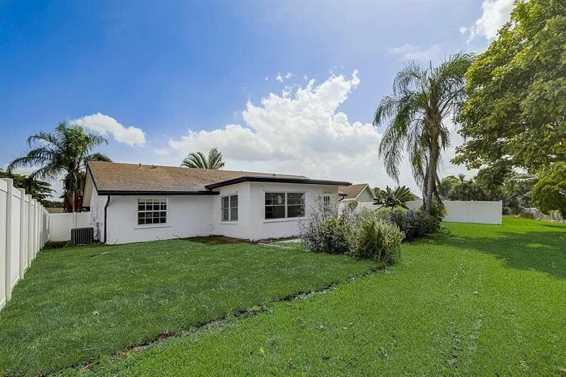 9387 Richmond Circle, Boca Raton, FL 33434 — photo 15 of 15
