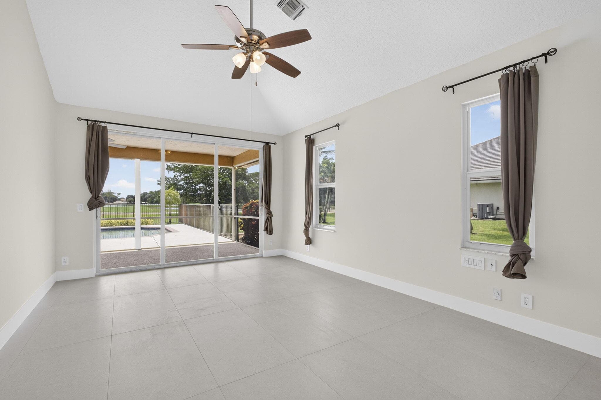 8030 Woodsmuir Drive, Palm Beach Gardens, FL 33412 — photo 41 of 77