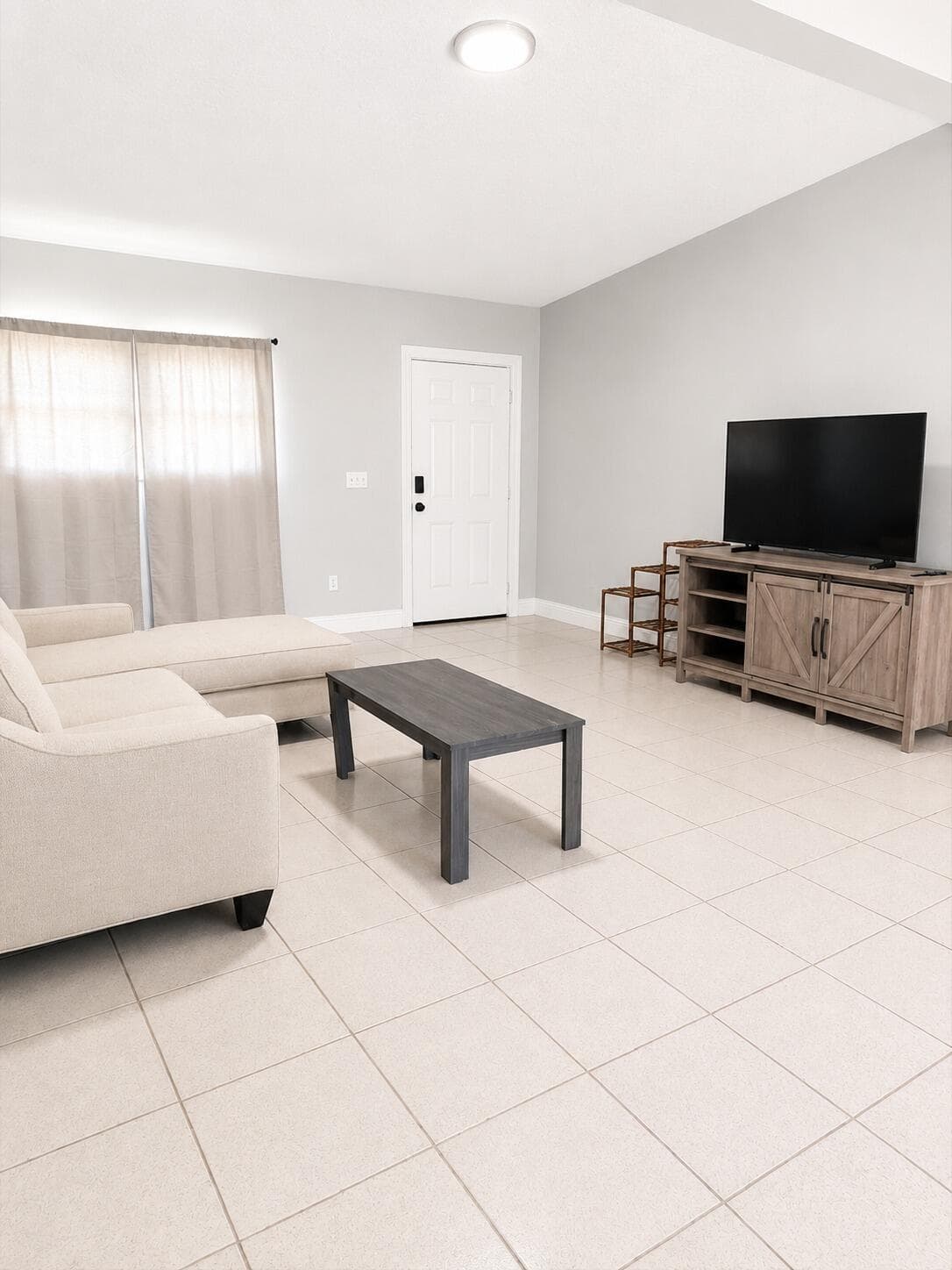 468 N 53rd Dr Drive N, Royal Palm Estates, FL 33415 — photo 14 of 38