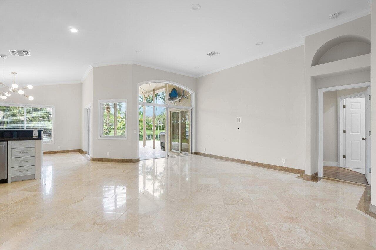 660 NW 45th Avenue, Deerfield Beach, FL 33442 — photo 10 of 55