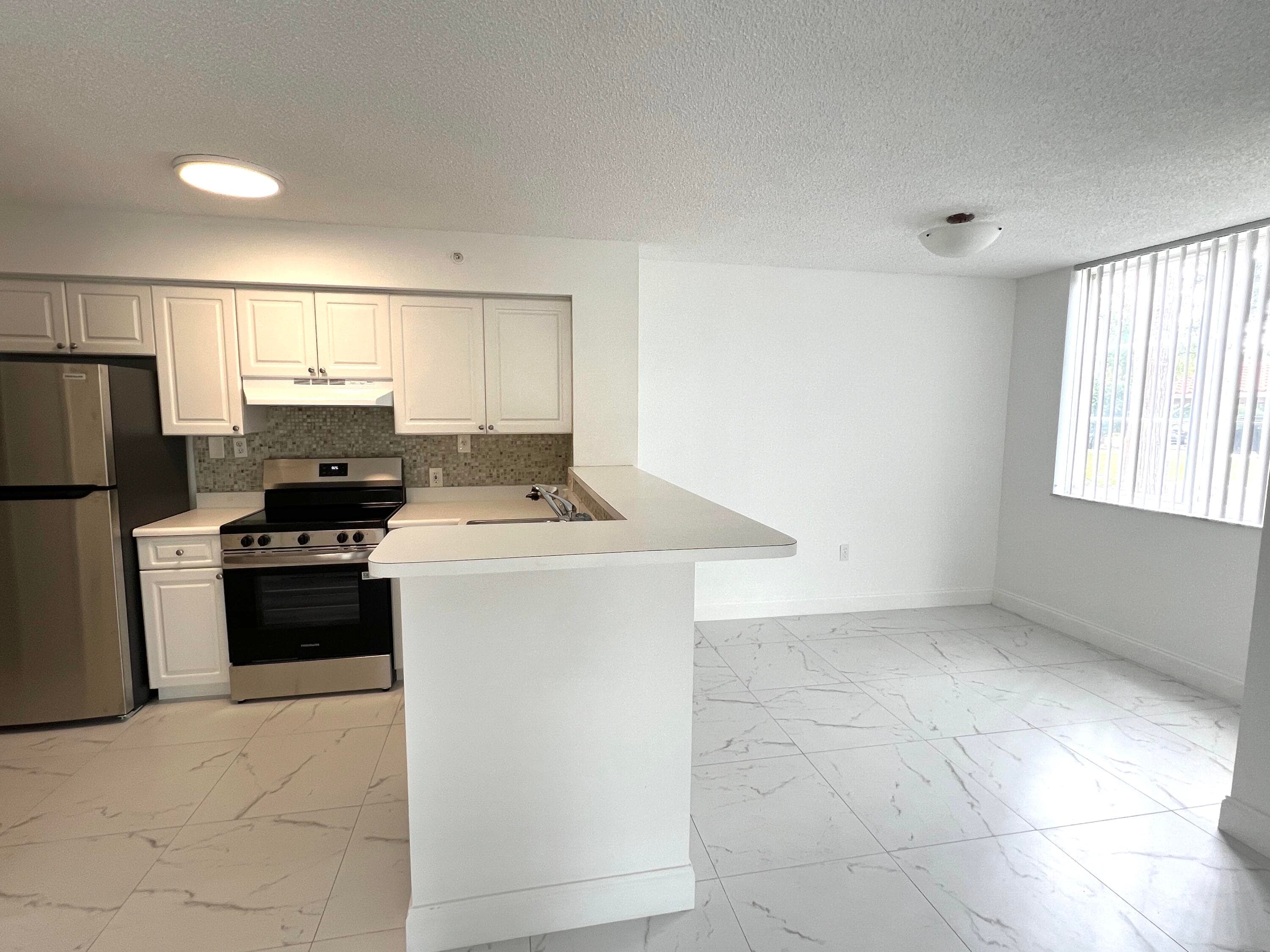 7808 Sonoma Springs Circle 107, Lake Worth, FL 33463 — photo 3 of 23