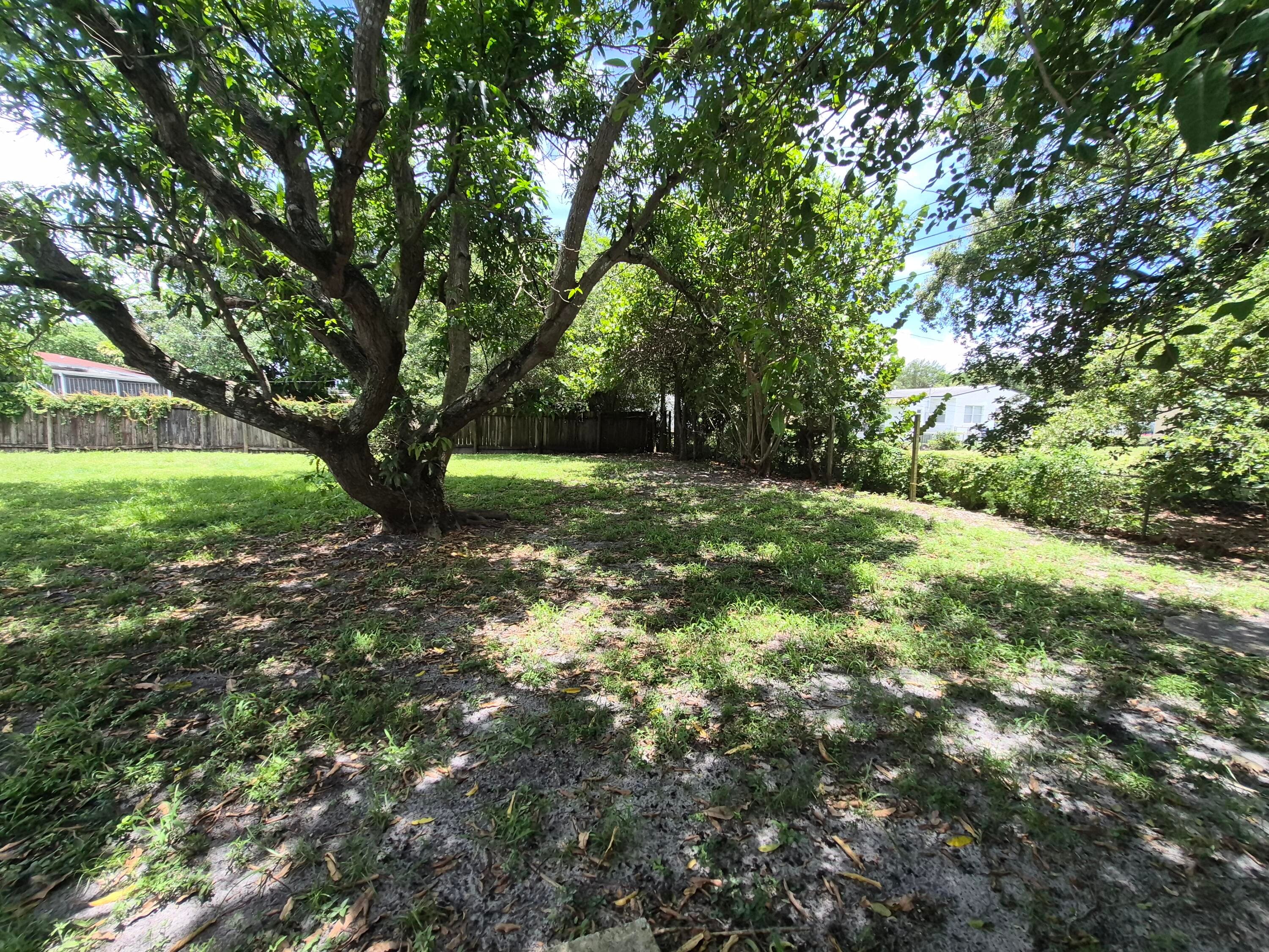 1760 NW 88th Street, Miami, FL 33147 — photo 14 of 14