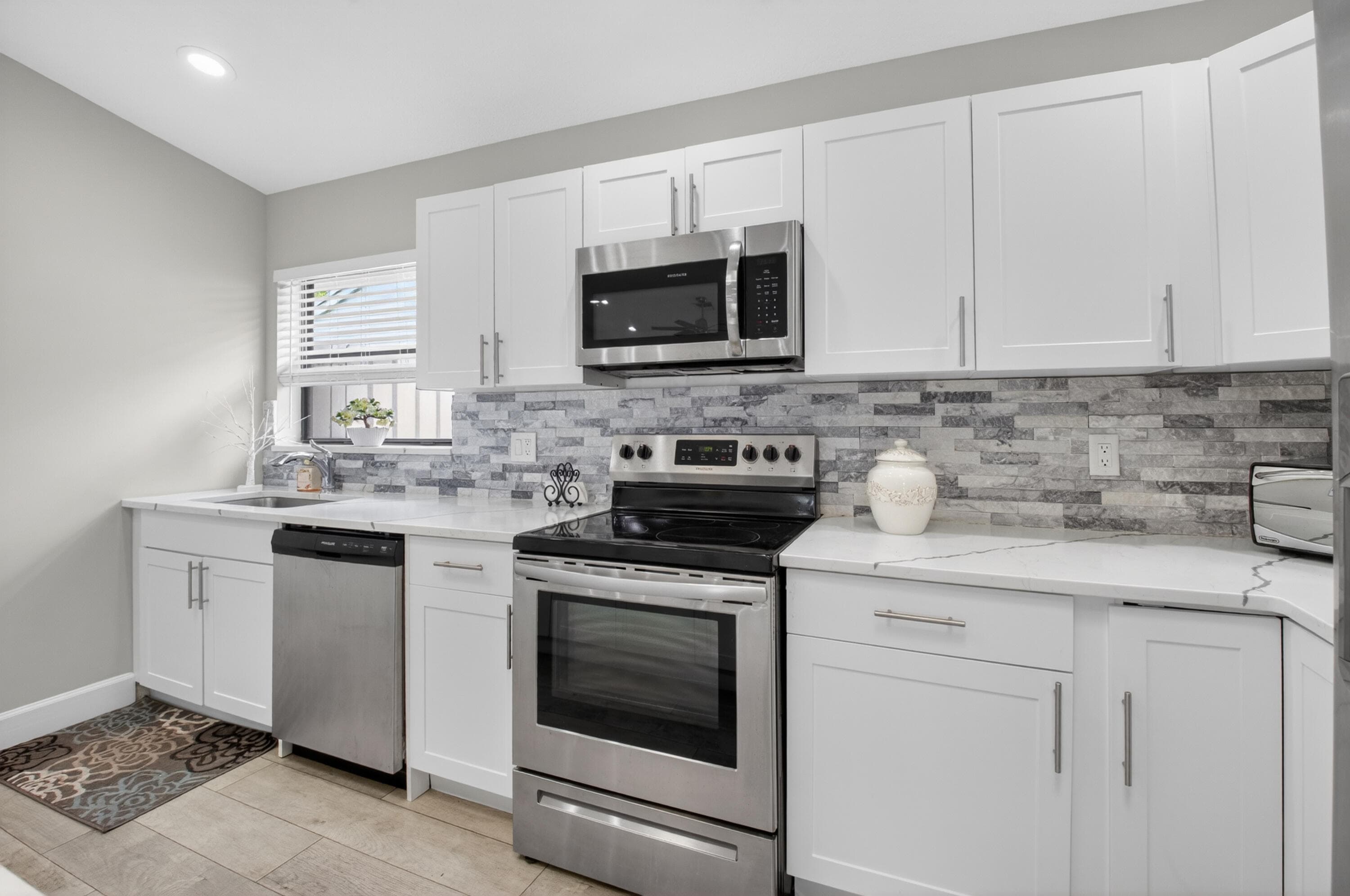 1315 NW 25th Lane, Delray Beach, FL 33445 — photo 35 of 59
