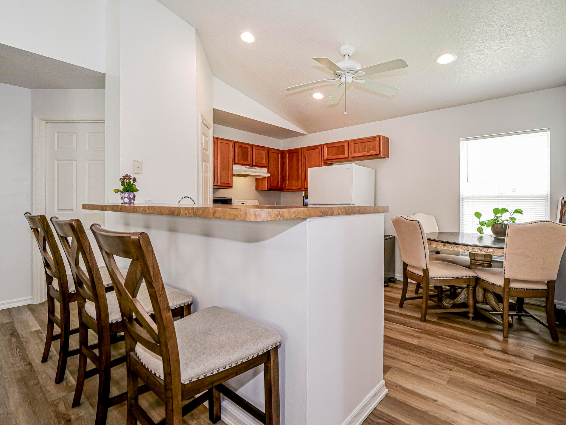 1575 17th Court SW, Vero Beach, FL 32962 — photo 11 of 30