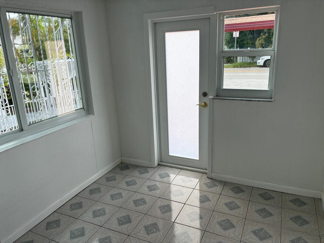 2828 SW 2nd Street, Miami, FL 33135 — photo 37 of 49