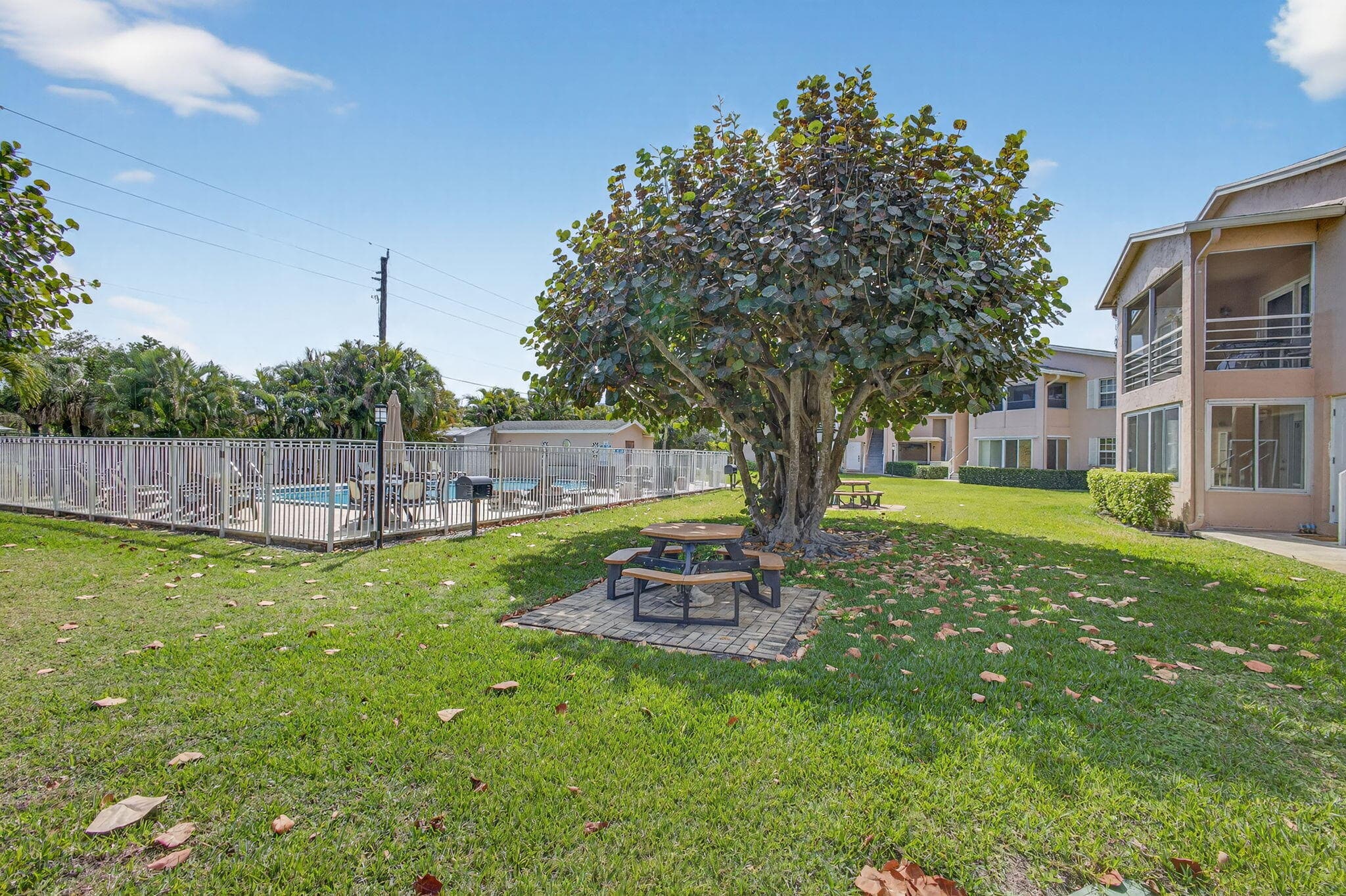 12416 Alternate A1a P2, Palm Beach Gardens, FL 33410 — photo 28 of 35