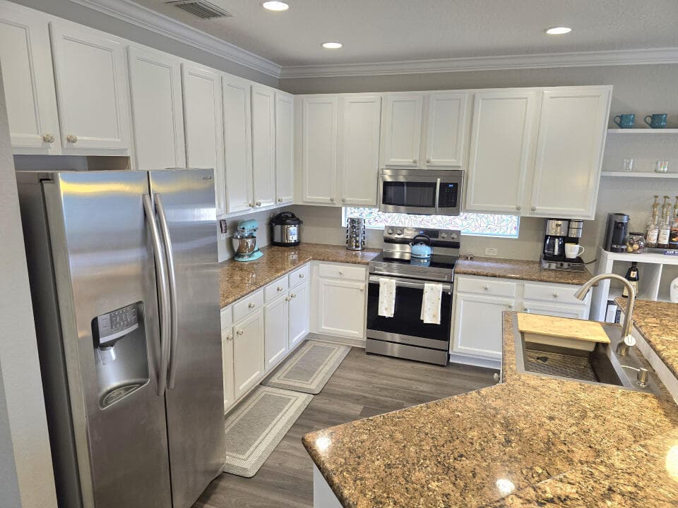 8696 Woodgrove Harbor Lane, Boynton Beach, FL 33473 — photo 2 of 31