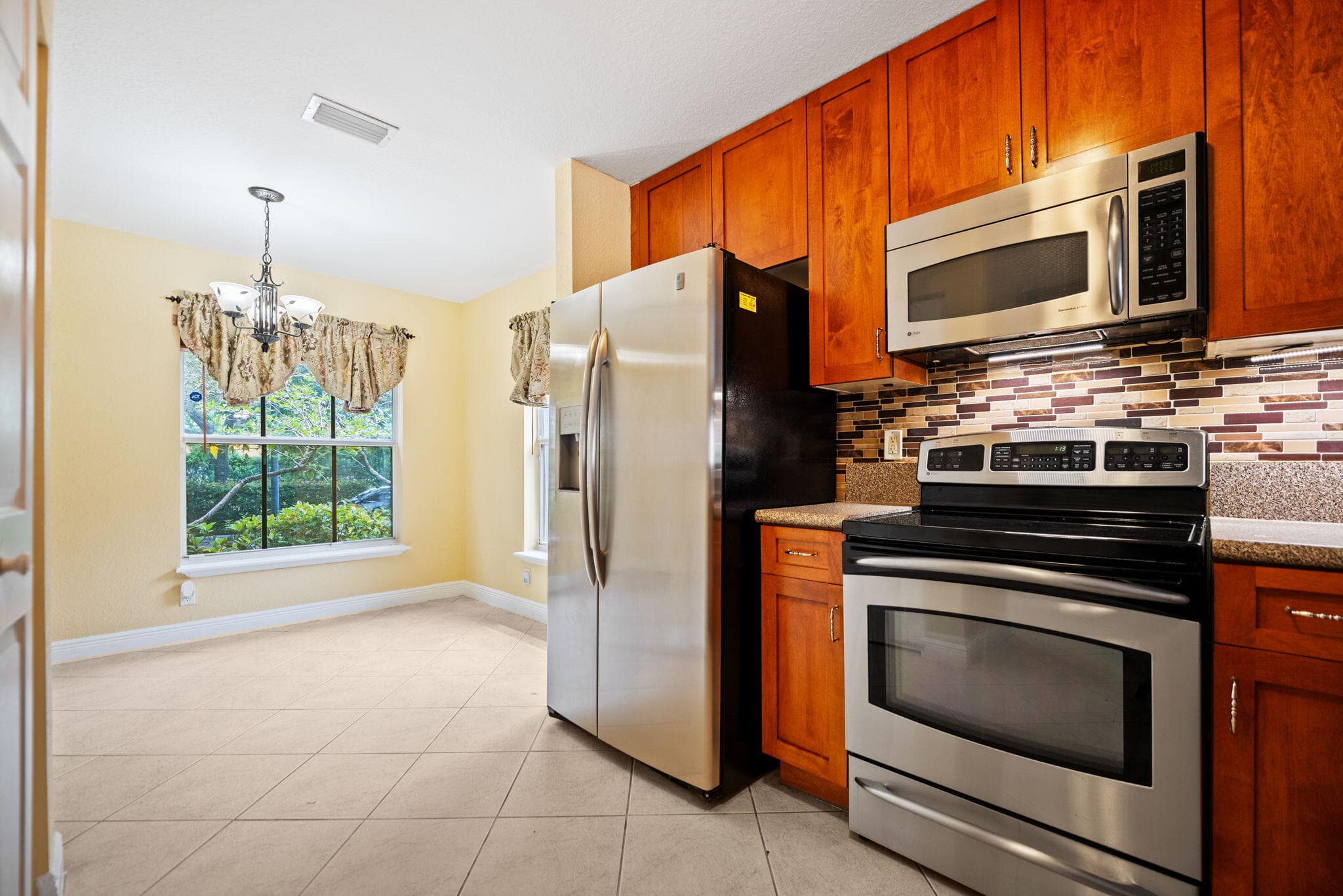 9999 SW 26th Court, Miramar, FL 33025 — photo 10 of 29