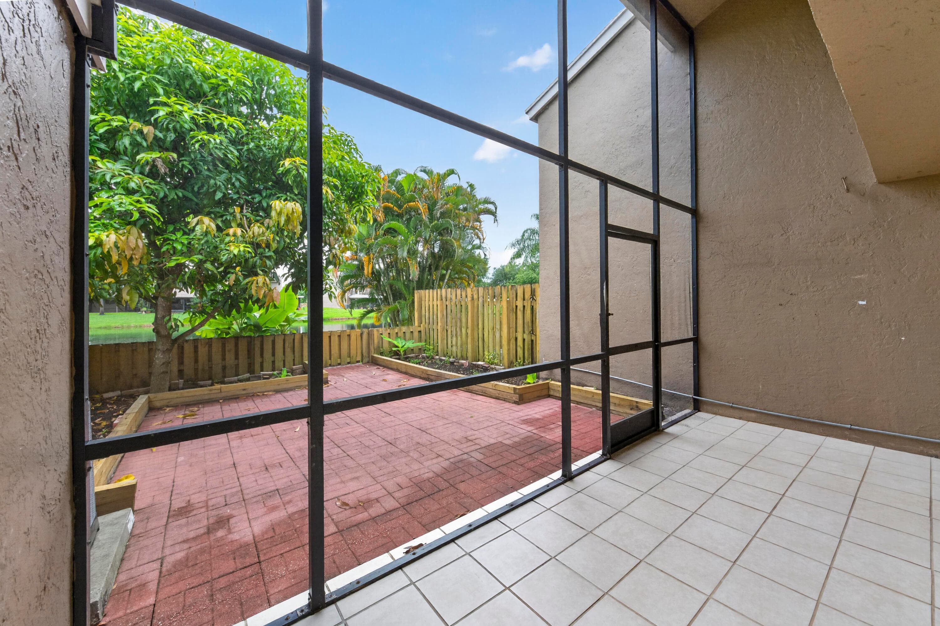 5182 S University Drive, Davie, FL 33328 — photo 25 of 32
