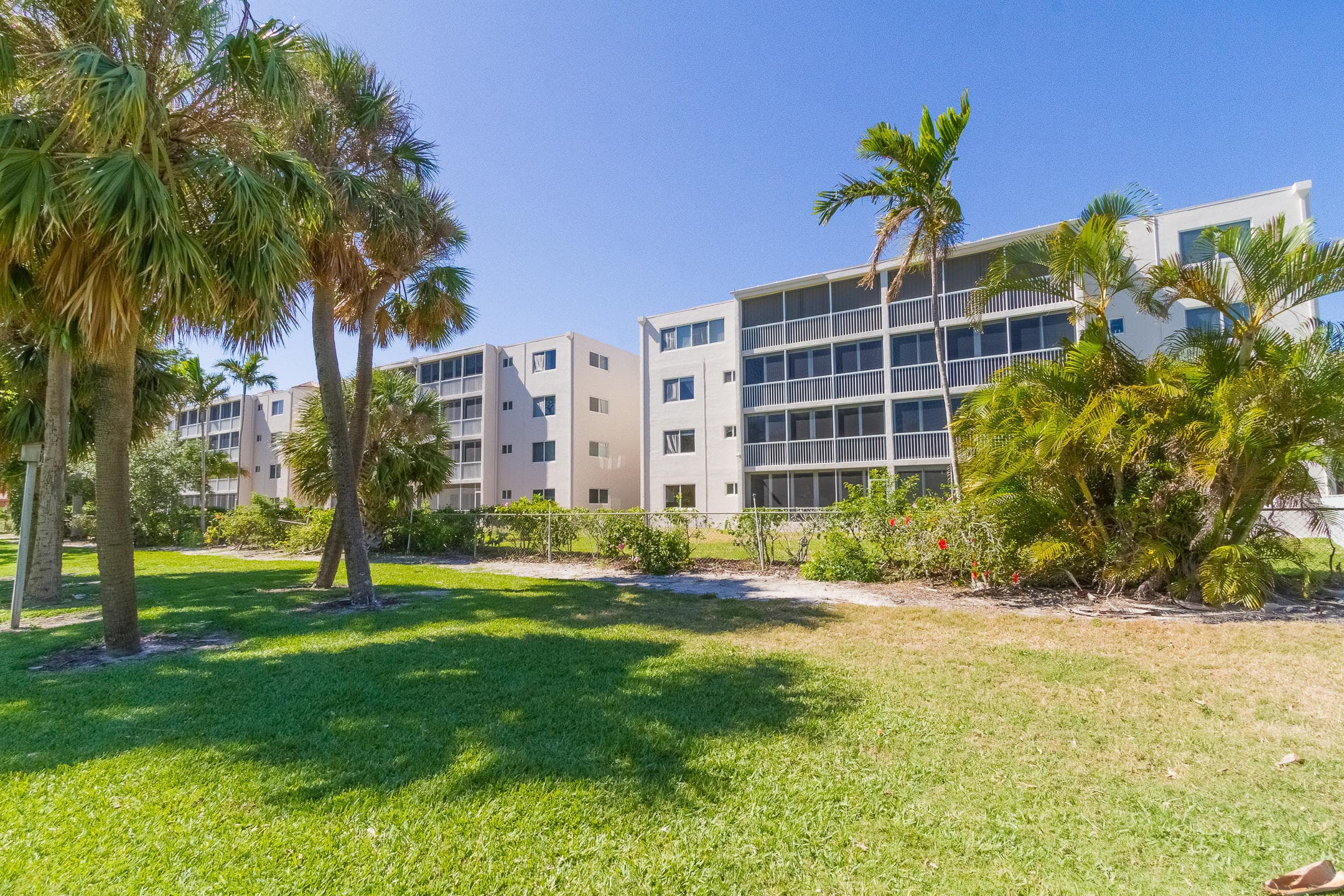 300 E Royal Palm Road 0420, Boca Raton, FL 33432 — photo 2 of 51