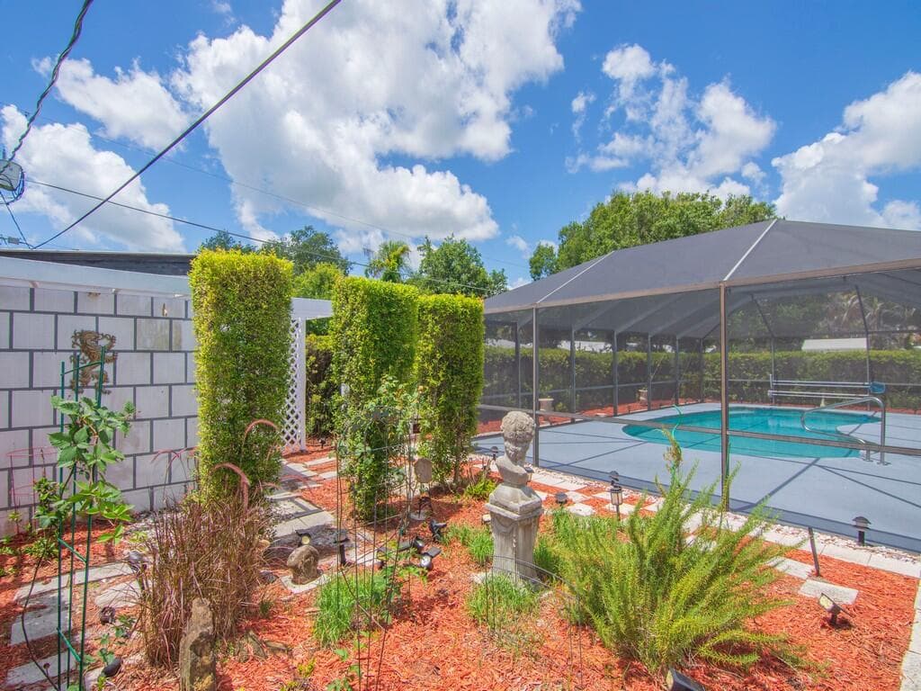 7503 Kenwood Road, Fort Pierce, FL 34951 — photo 35 of 43