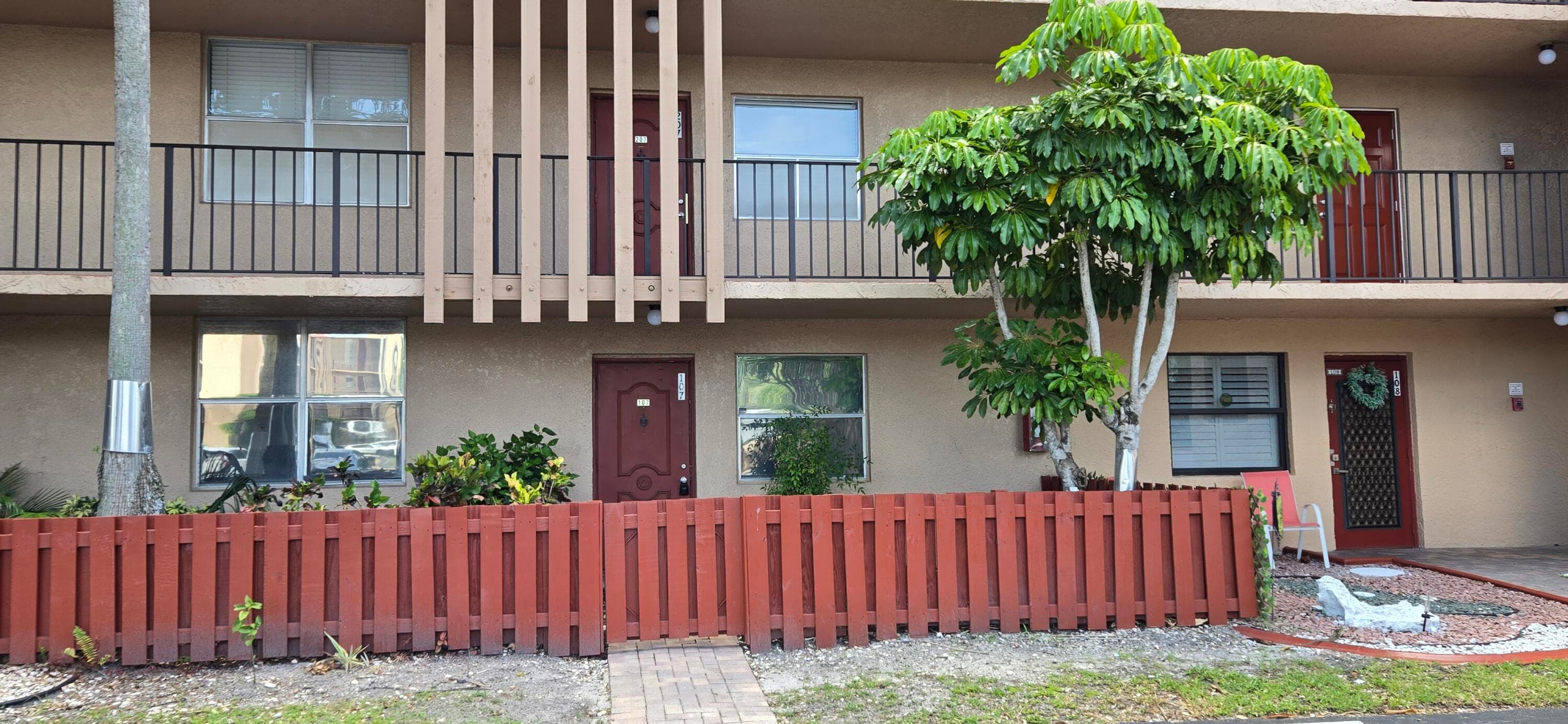 7300 Lake Cir Drive 107, Margate, FL 33063 — photo 2 of 27