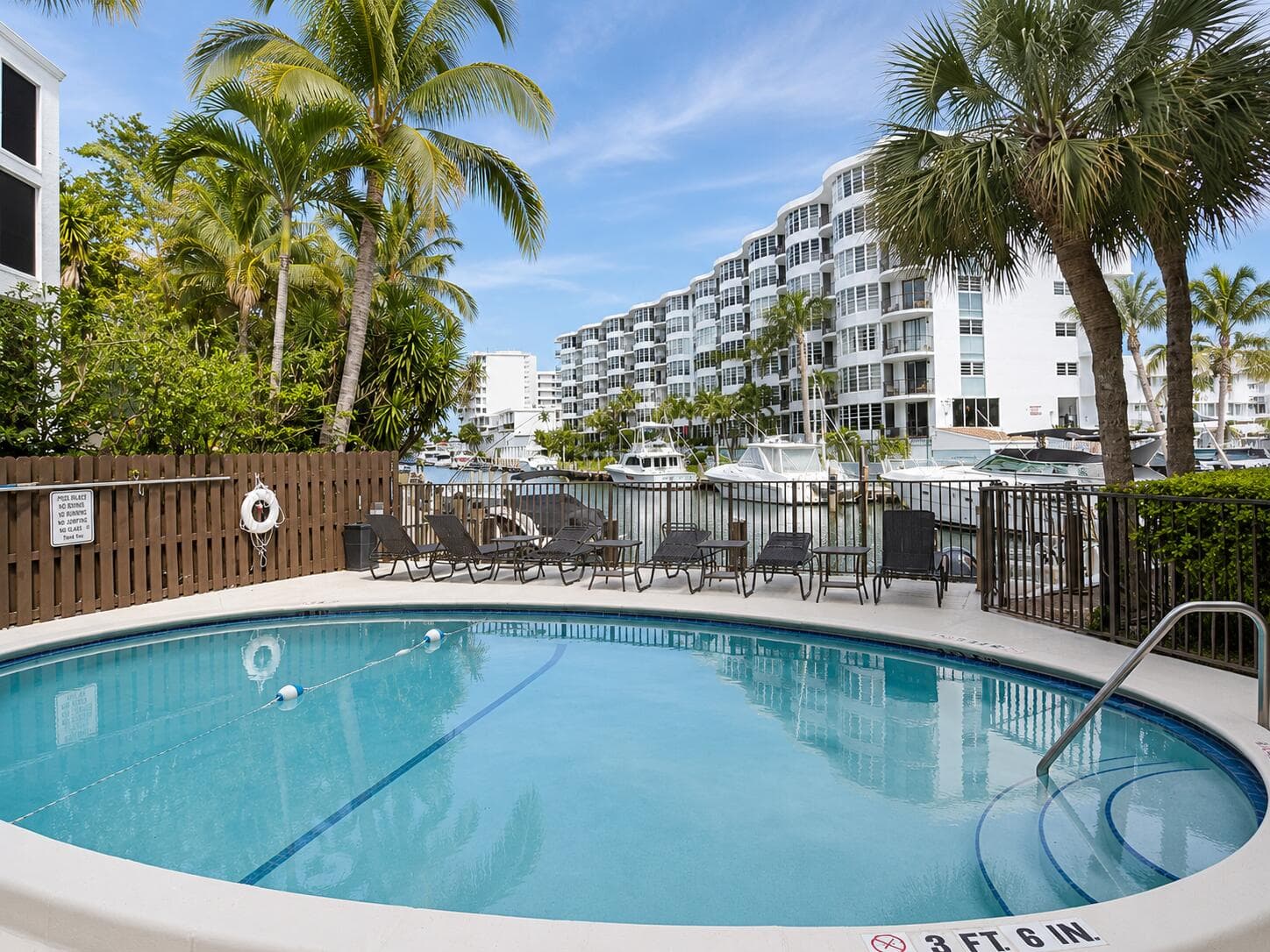 4800 Bayview 306, Fort Lauderdale, FL 33308 — photo 3 of 37