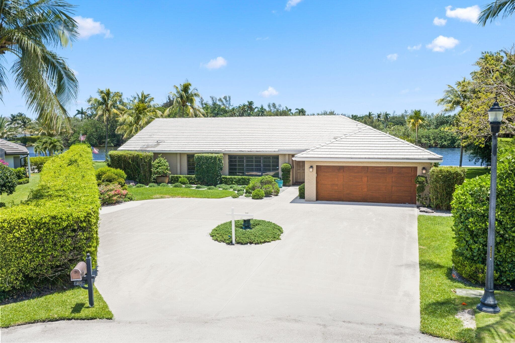 970 Orchid Lane, Gulf Stream, FL 33483 — photo 12 of 42
