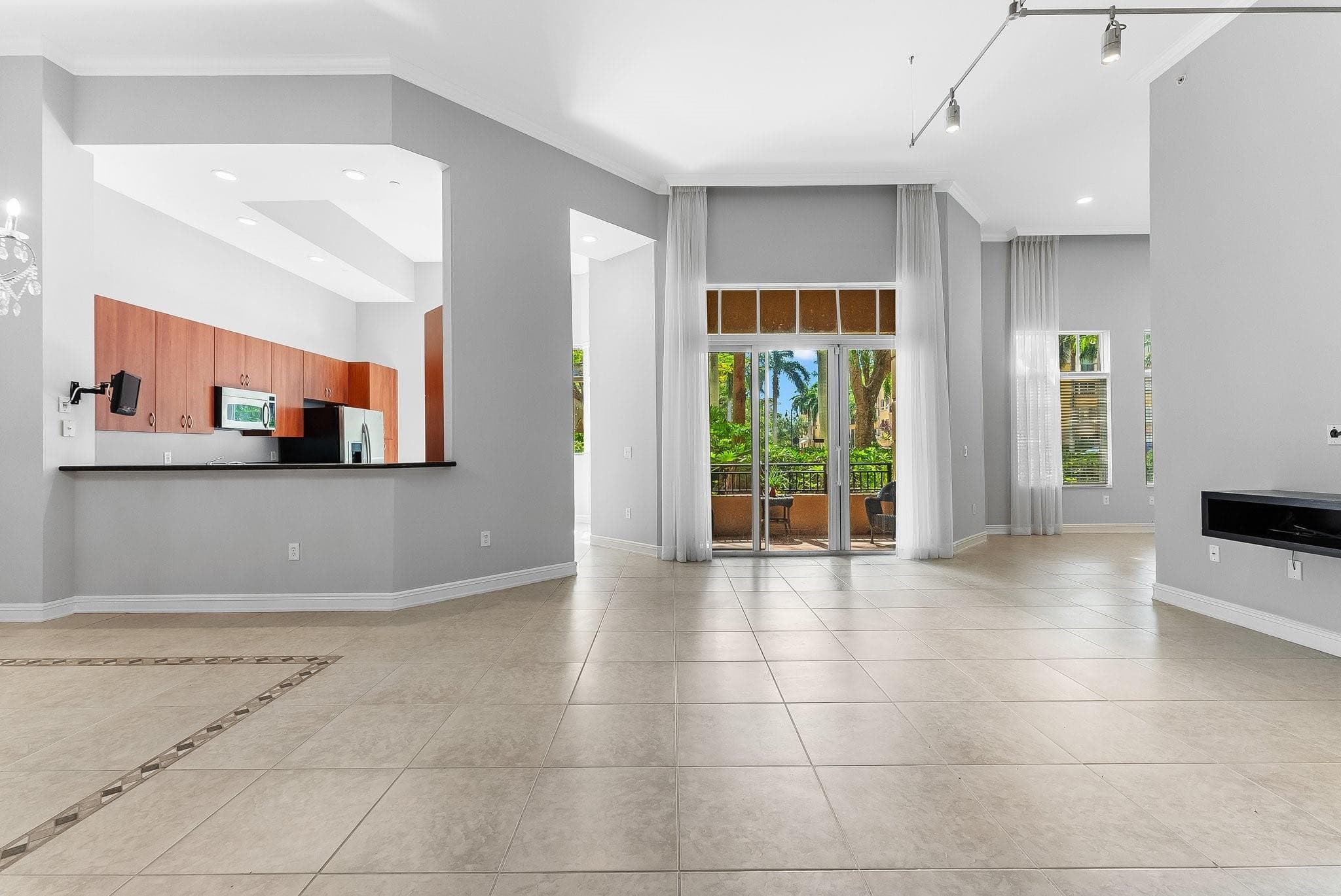 16102 Emerald Estates Drive 101, Weston, FL 33331 — photo 6 of 26
