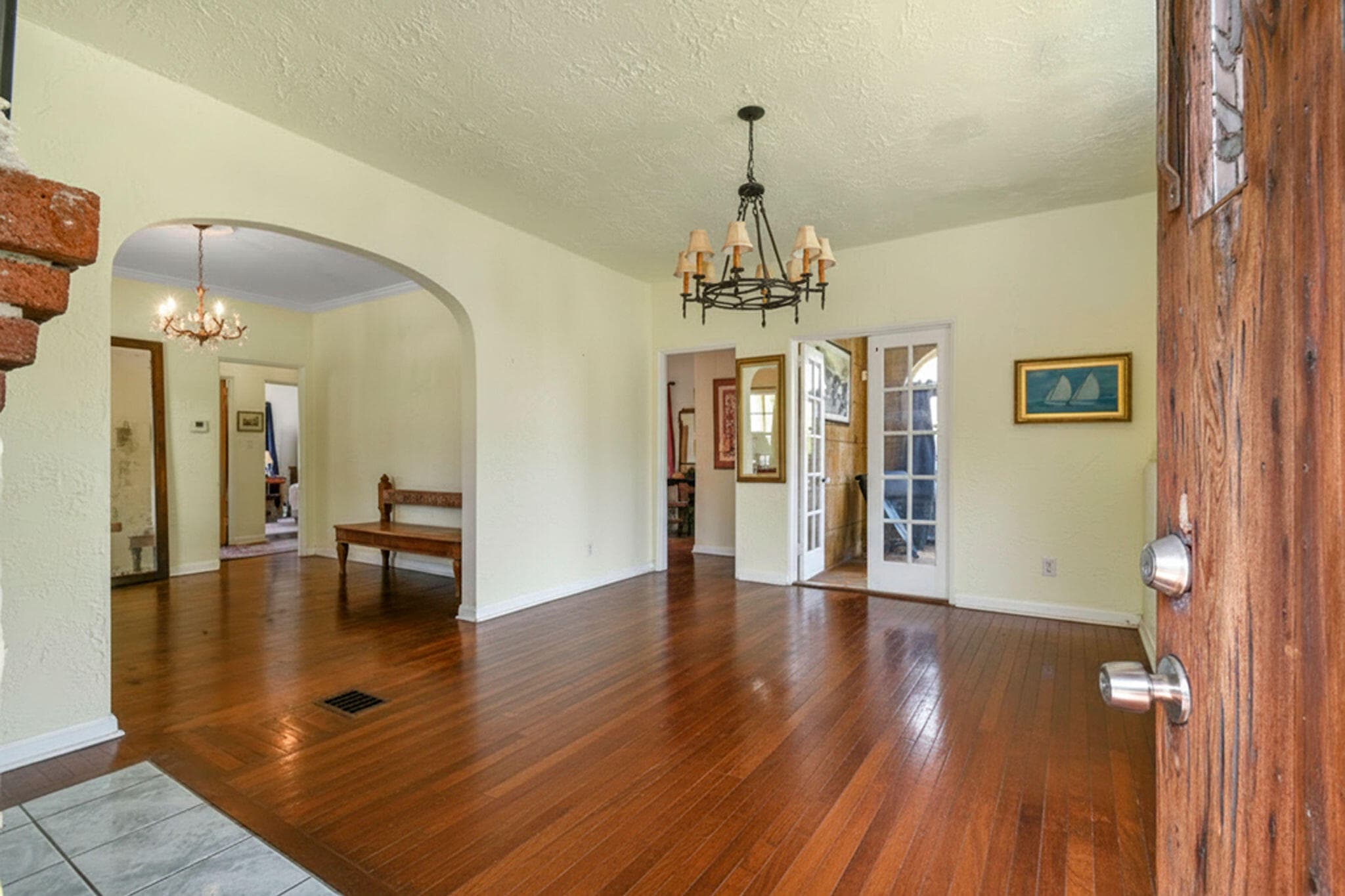 2118 Florida Avenue, West Palm Beach, FL 33401 — photo 4 of 34