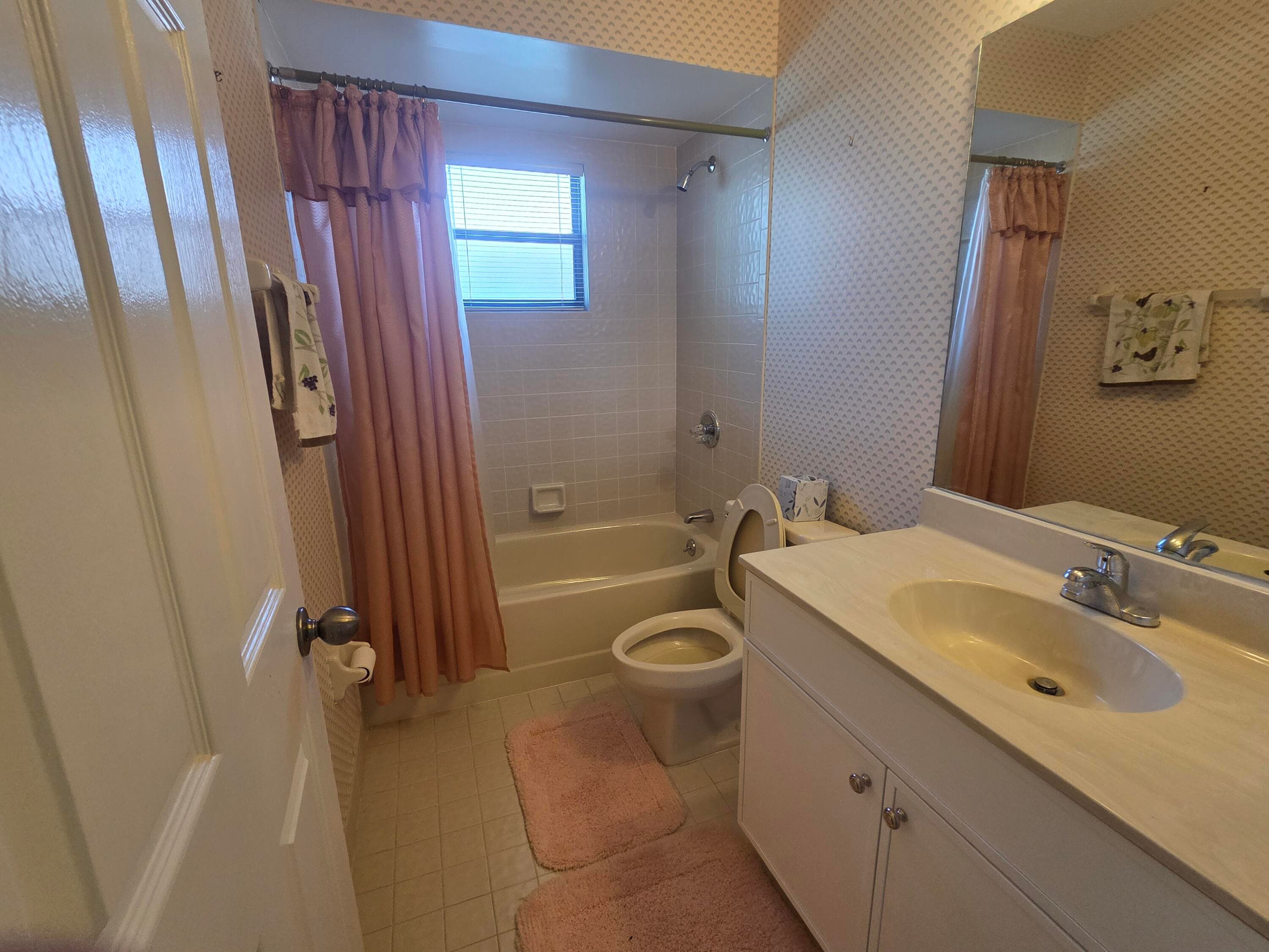 6856 SE Bunker Hill Drive, Hobe Sound, FL 33455 — photo 16 of 24
