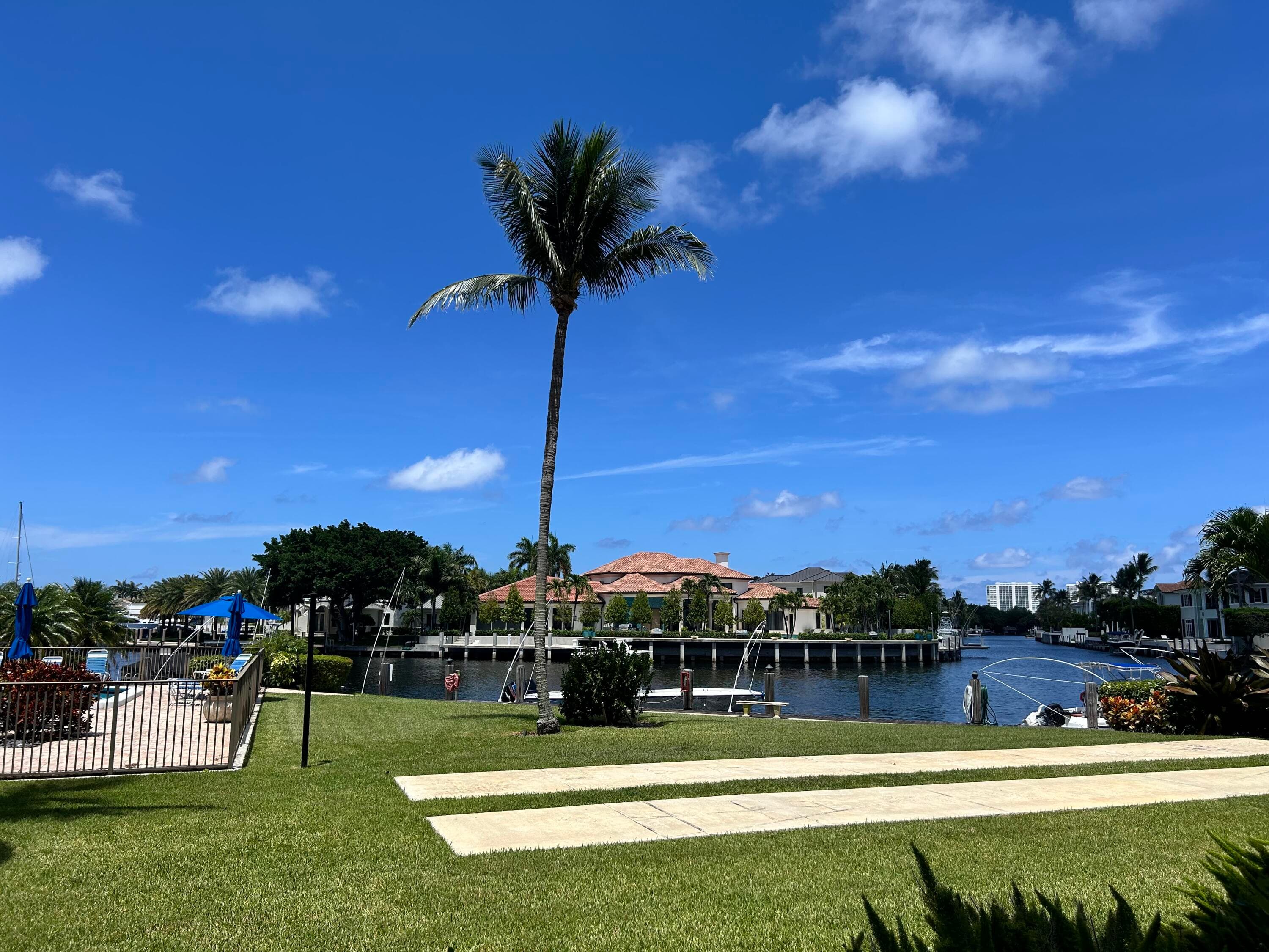 400 N Federal Highway 107, Deerfield Beach, FL 33441 — photo 4 of 52