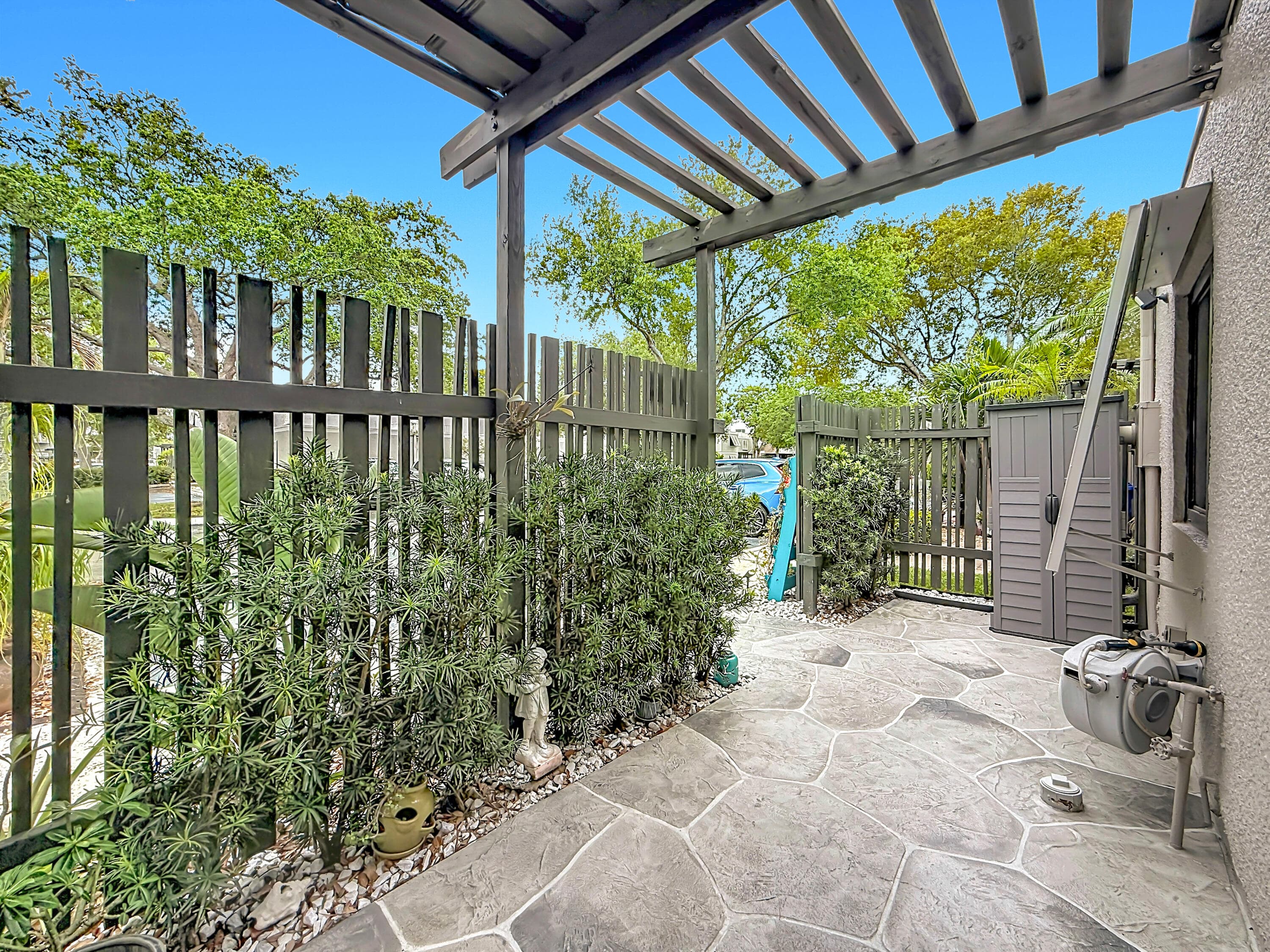 11313 NW 15th Street, Pembroke Pines, FL 33026 — photo 12 of 60