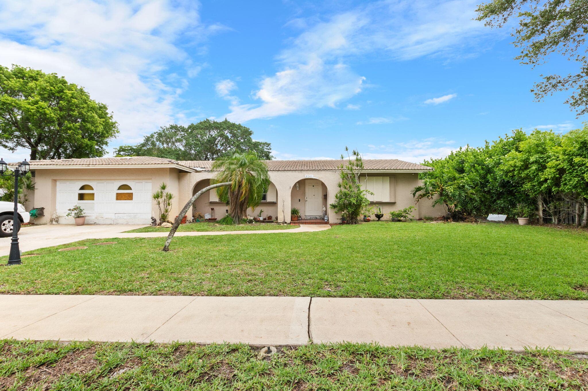 6241 SW 14th Street, Plantation, FL 33317 — photo 14 of 41