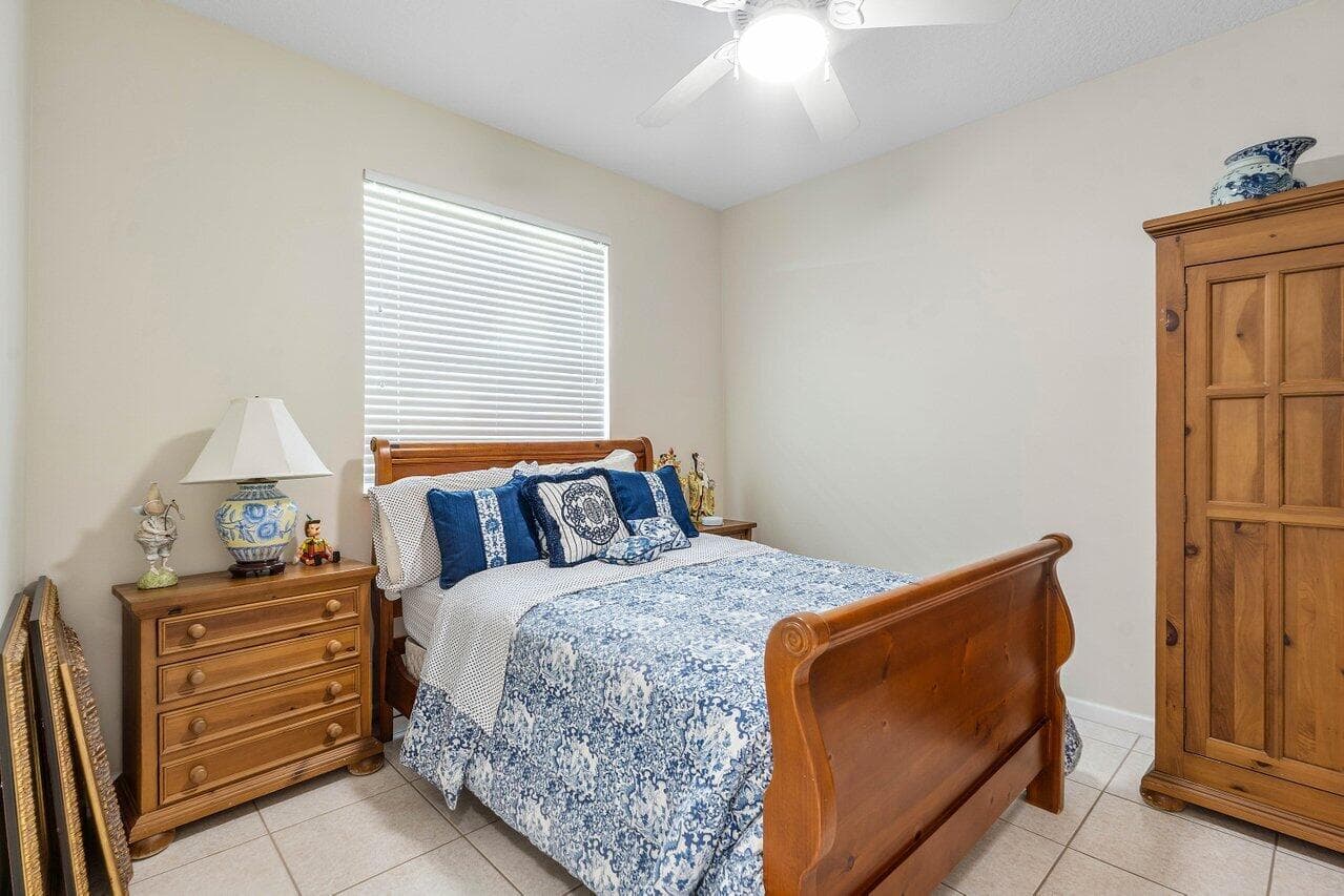 136 Hidden Hollow Terrace, Palm Beach Gardens, FL 33418 — photo 18 of 30