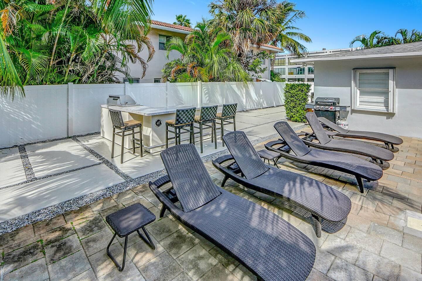 2740 NE 30th Place 1-2, Fort Lauderdale, FL 33306 — photo 18 of 23