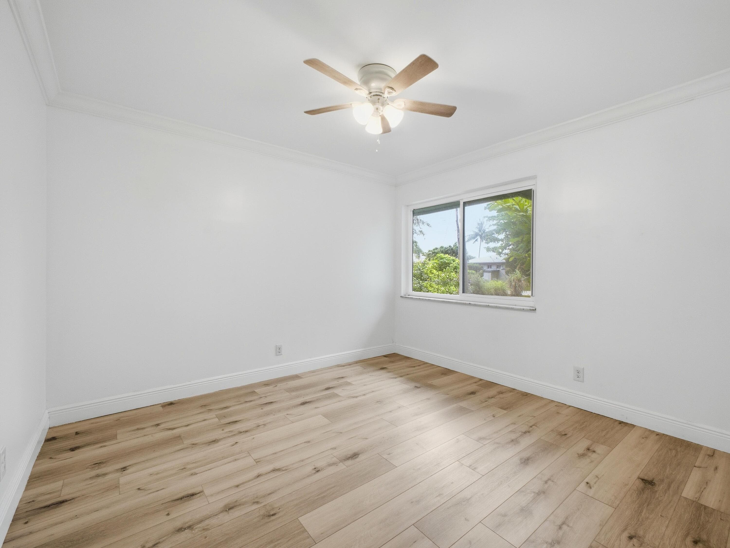 1680 NE 34th Lane, Oakland Park, FL 33334 — photo 33 of 49