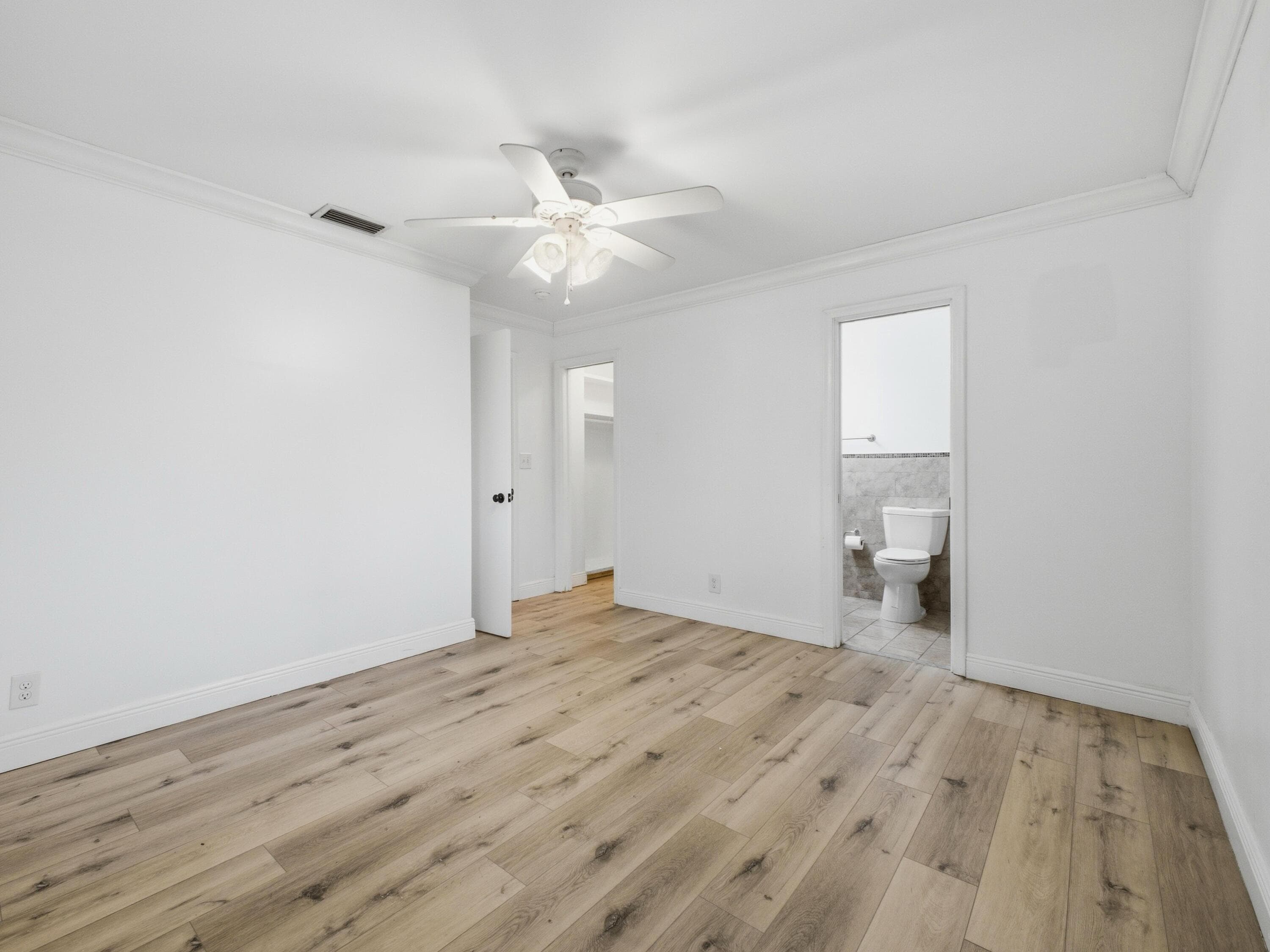 1680 NE 34th Lane, Oakland Park, FL 33334 — photo 29 of 49