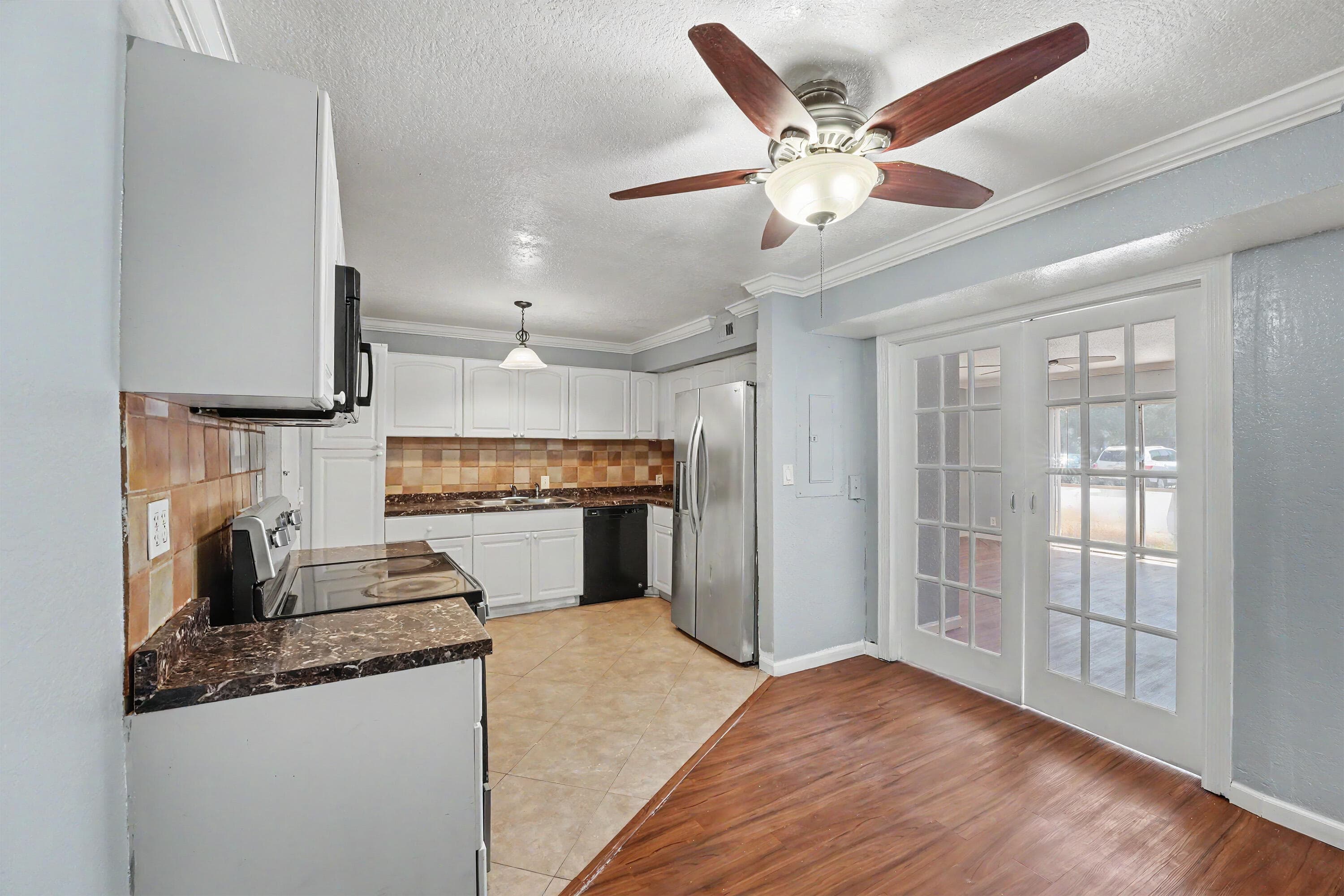 4848 NW 24th 105, Lauderdale Lakes, FL 33313 — photo 3 of 31