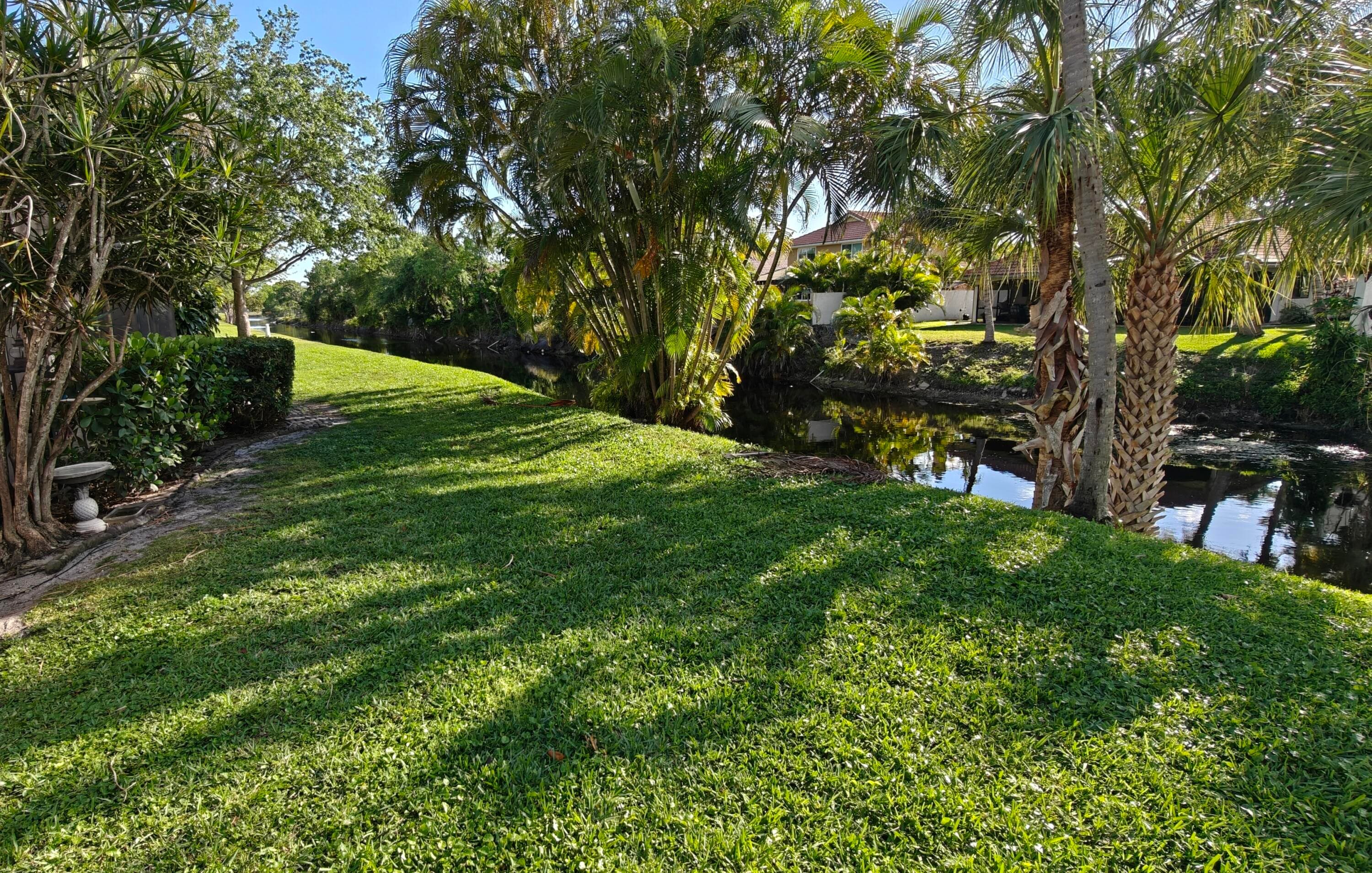 385 NW 36th Avenue, Deerfield Beach, FL 33442 — photo 29 of 44