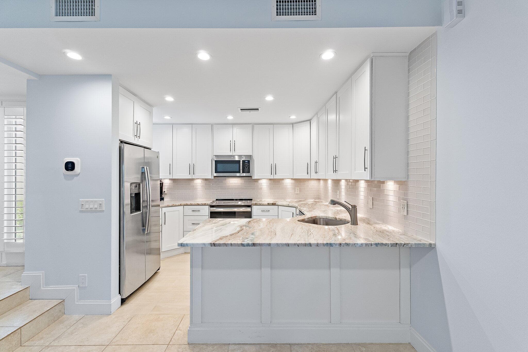 2605 N Fairway Dr Drive N, Jupiter, FL 33477 — photo 14 of 36