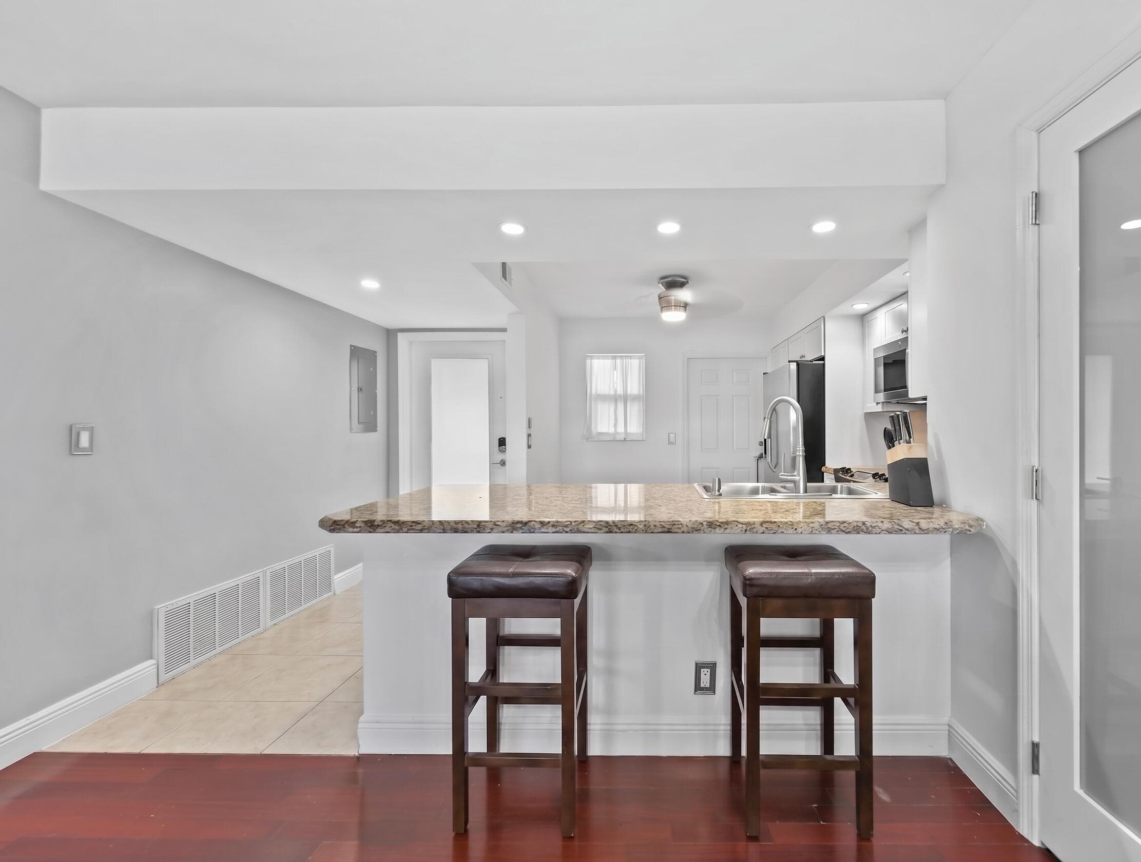 3121 NE 51st Street 204e, Fort Lauderdale, FL 33308 — photo 17 of 29