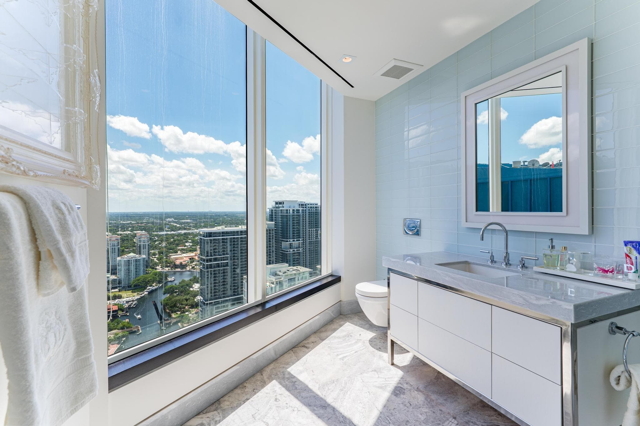 333 Las Olas Way 4206, Fort Lauderdale, FL 33301 — photo 37 of 58