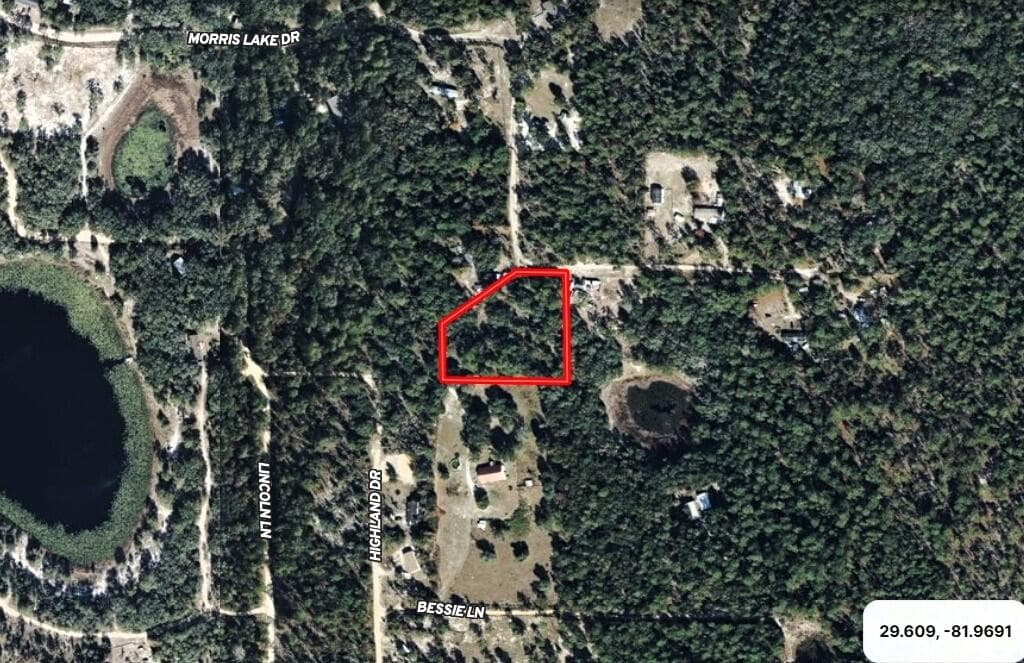 121 Susan Road, Hawthorne, FL 32640 — photo 2 of 20
