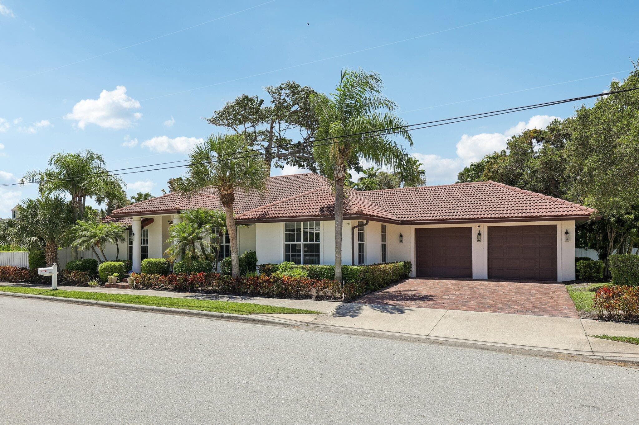 15 Wellesley Drive, Lake Worth Beach, FL 33460 — photo 3 of 55
