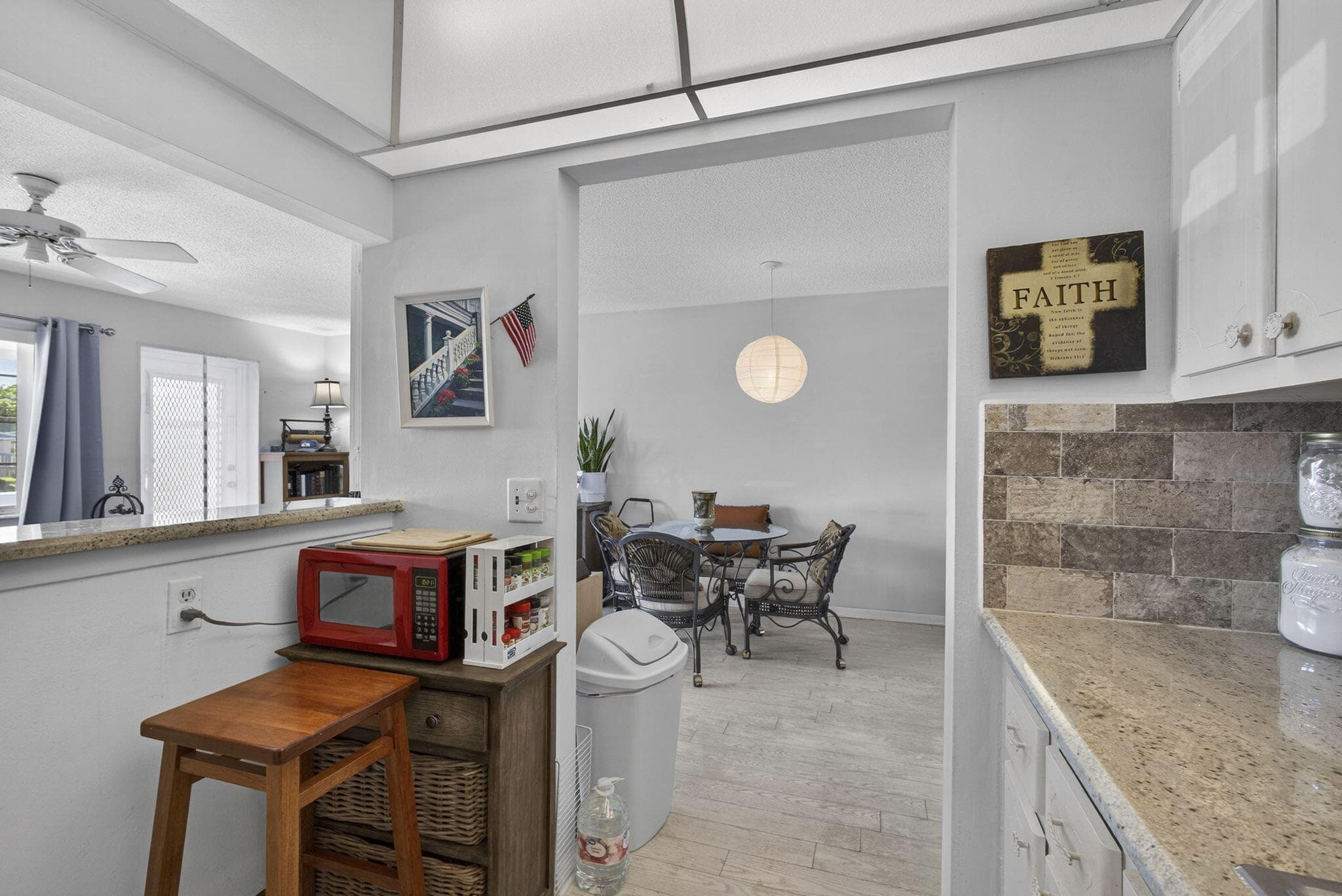 106 E Camden E, West Palm Beach, FL 33417 — photo 17 of 54