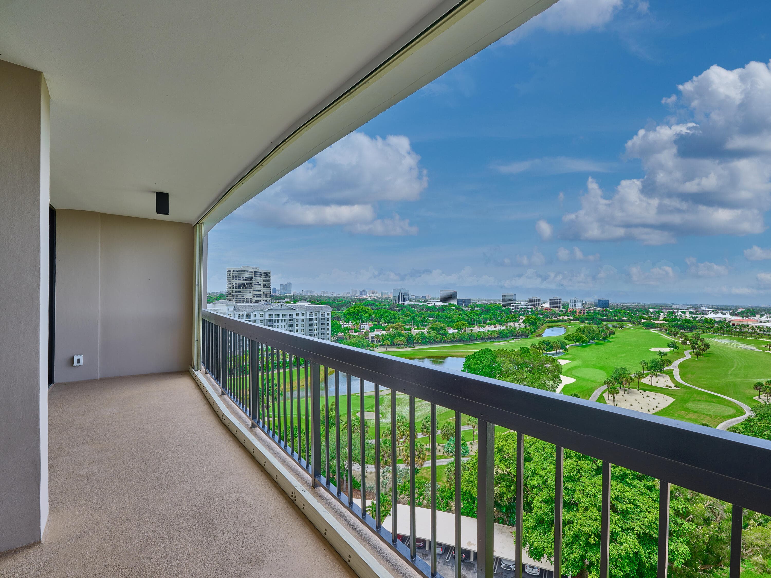 2425 Presidential Way 1405, West Palm Beach, FL 33401 — photo 24 of 39