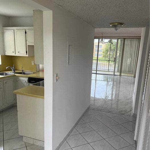 5750 NW 64th Avenue 201, Tamarac, FL 33319 — photo 4 of 24