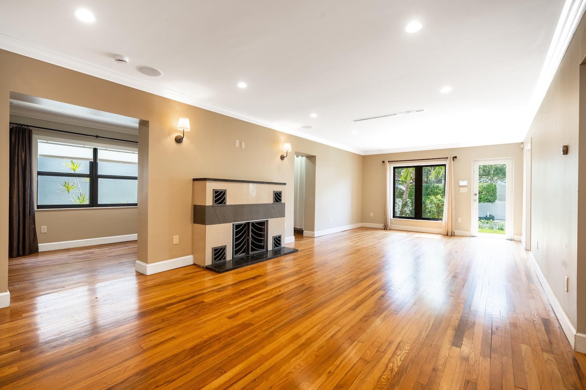 15 S Victoria Park Road, Fort Lauderdale, FL 33301 — photo 5 of 28