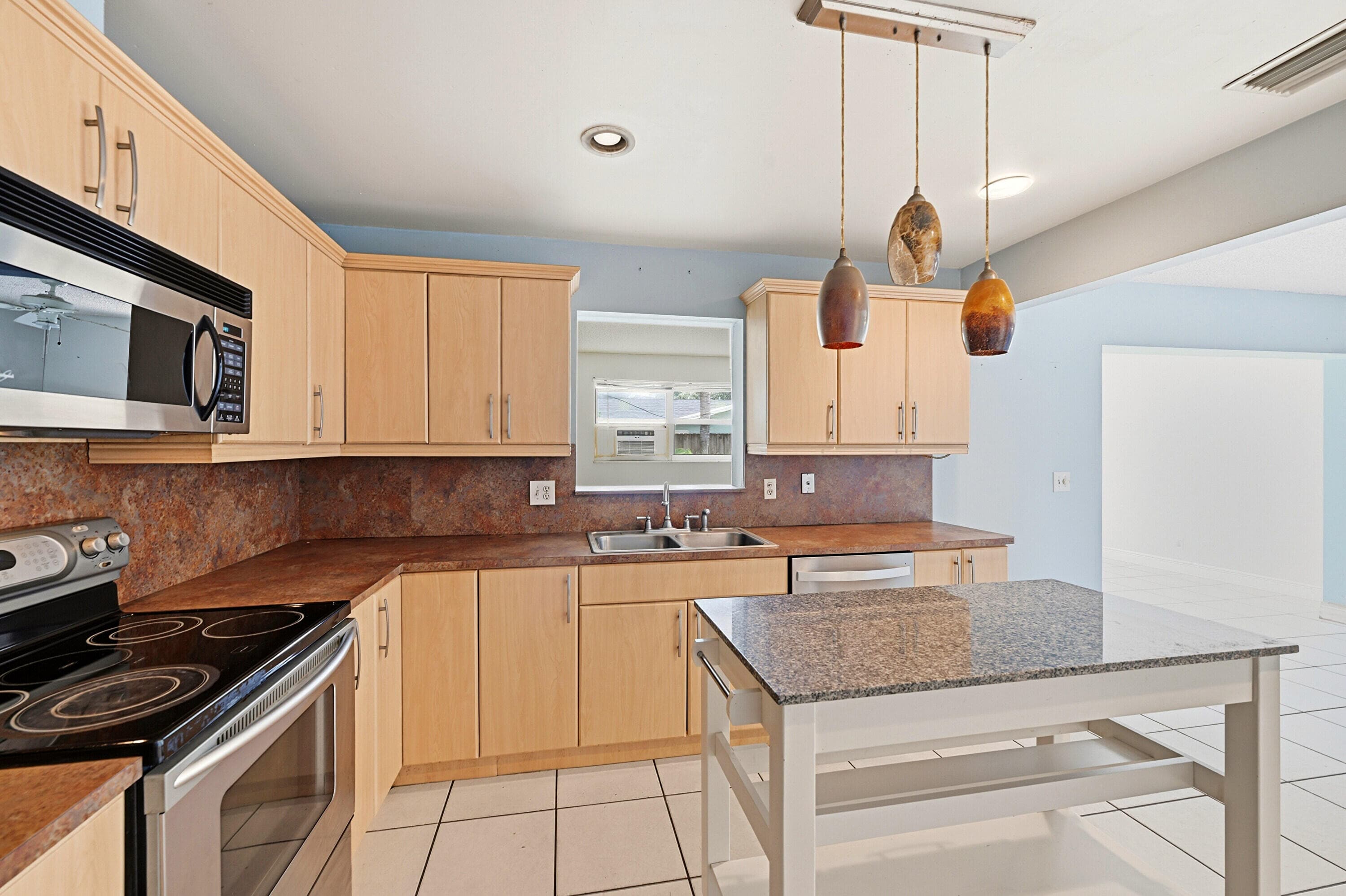 3127 NW 67th Court, Fort Lauderdale, FL 33309 — photo 15 of 41