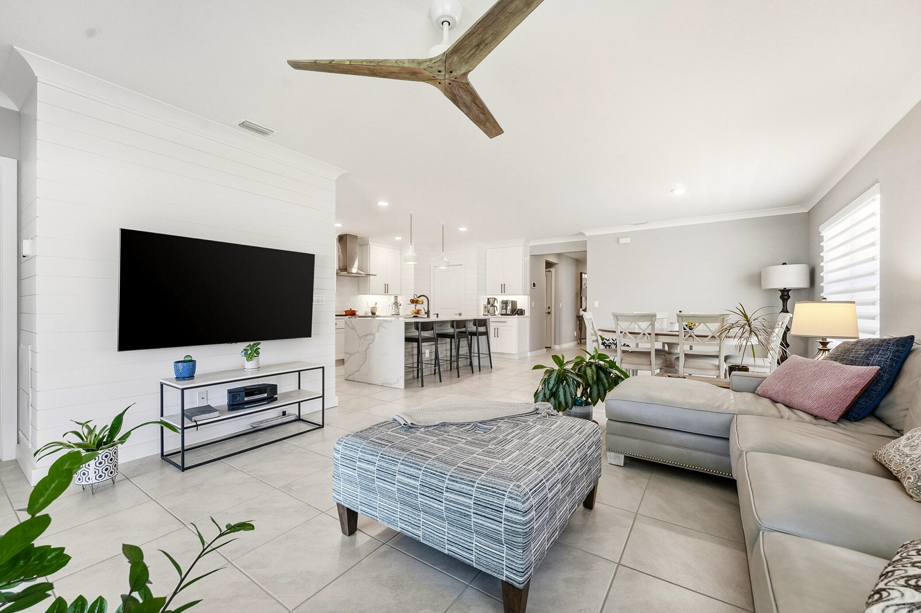 3899 SE Lee Street, Stuart, FL 34997 — photo 14 of 48