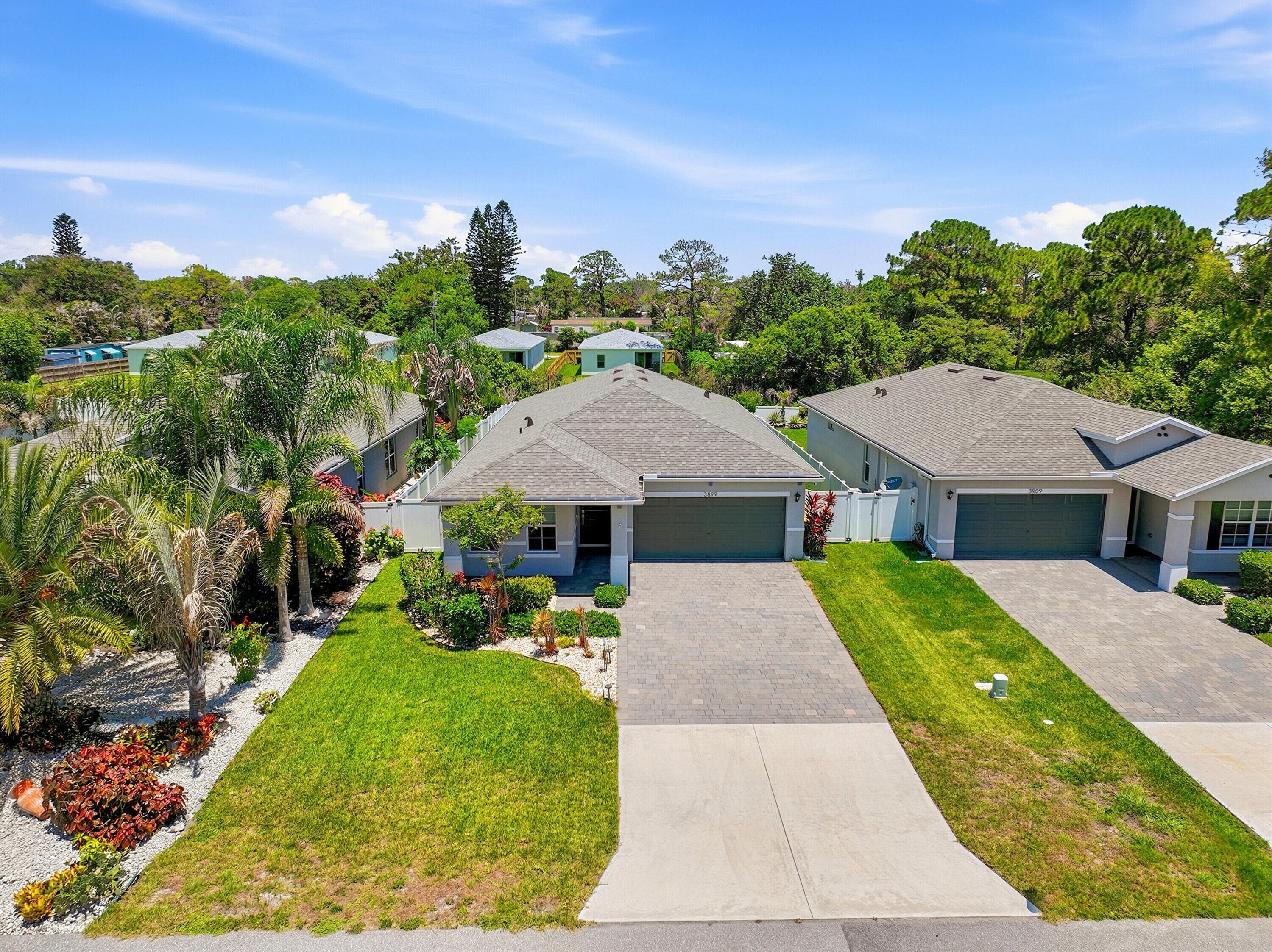 3899 SE Lee Street, Stuart, FL 34997 — photo 31 of 48