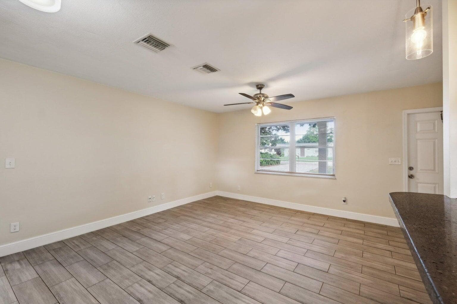 1455 15th Avenue, Vero Beach, FL 32960 — photo 4 of 29