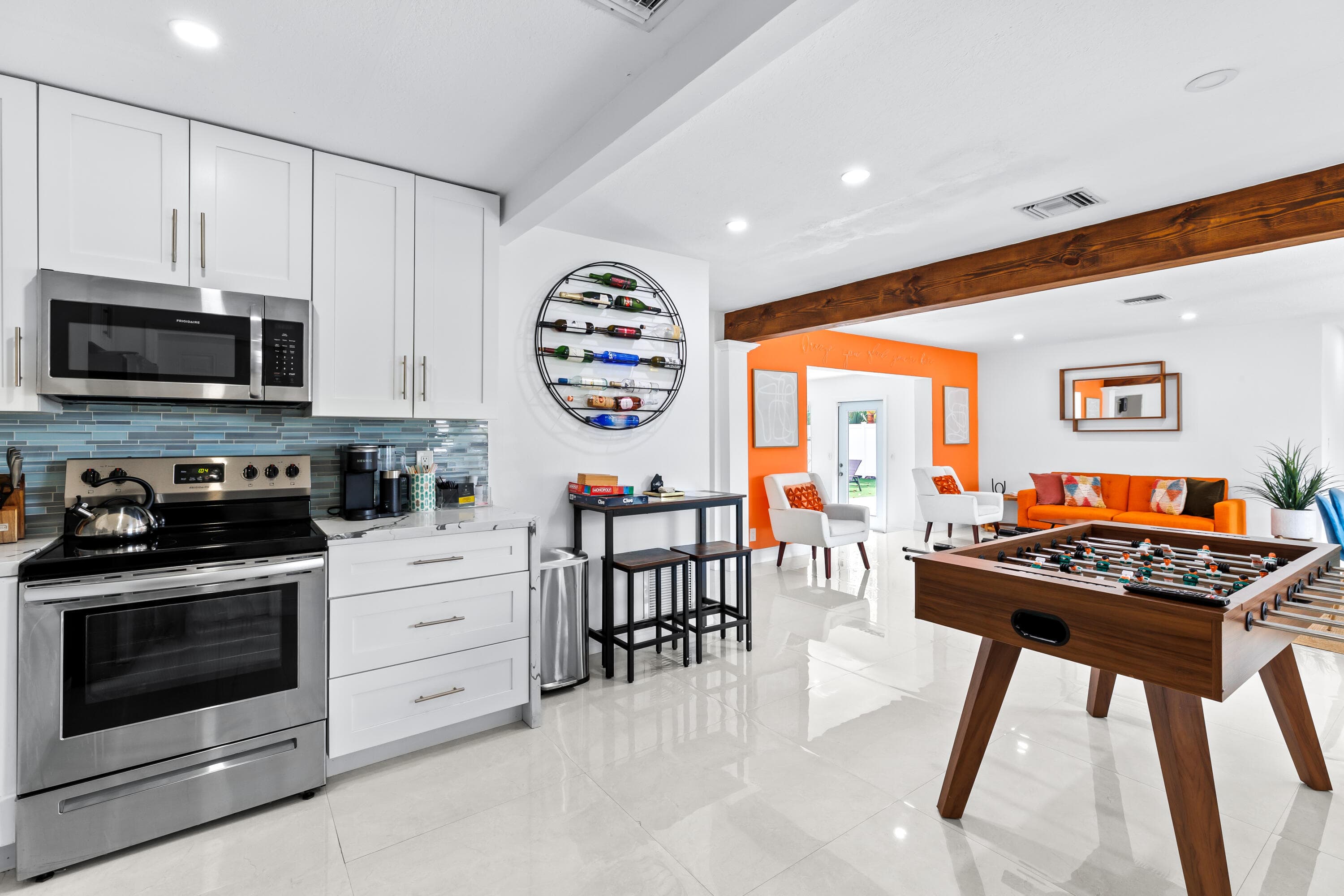 5530 NE 18th Avenue, Fort Lauderdale, FL 33334 — photo 9 of 51