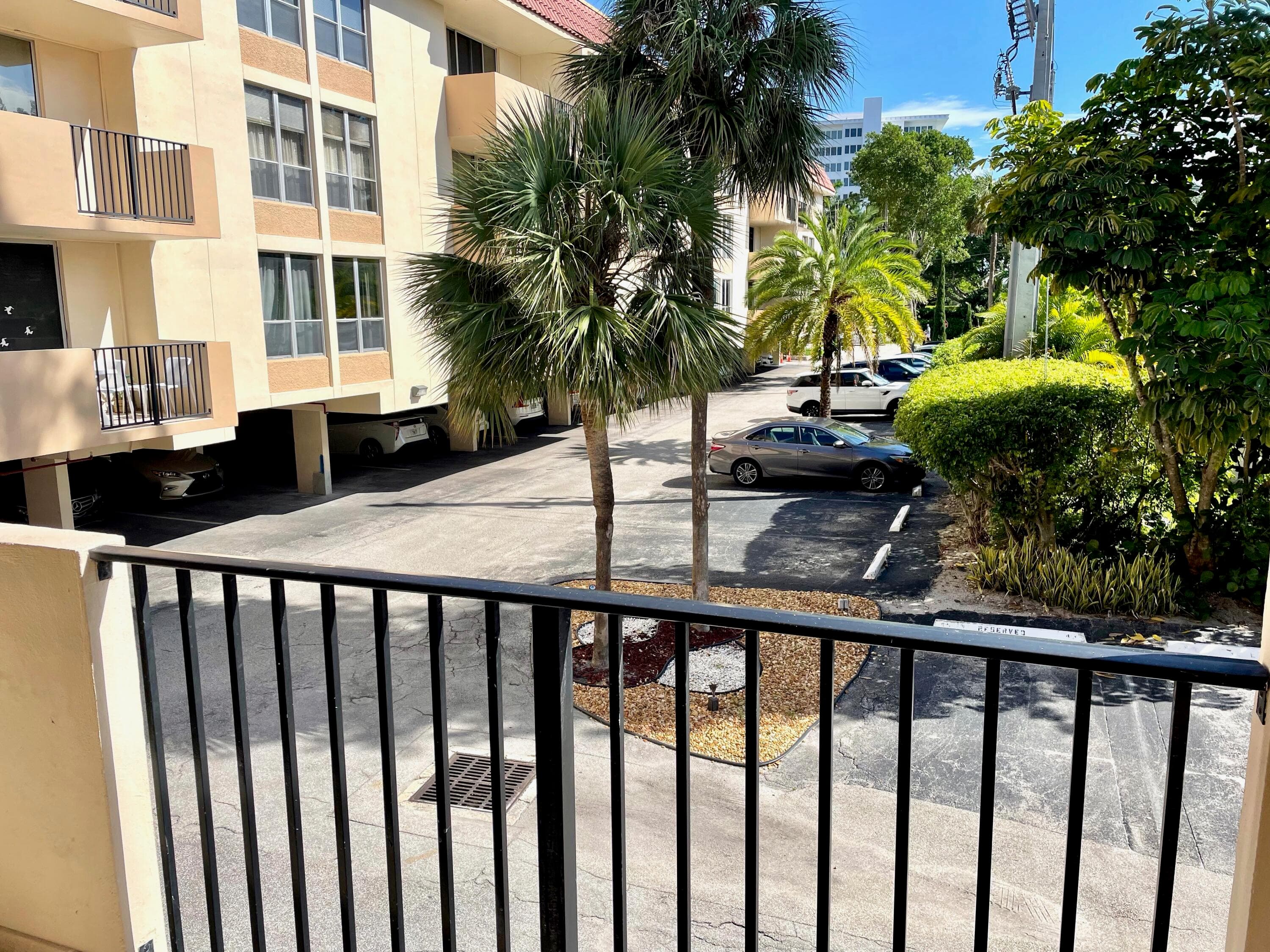 1000 Spanish River Road 2n, Boca Raton, FL 33432 — photo 23 of 58