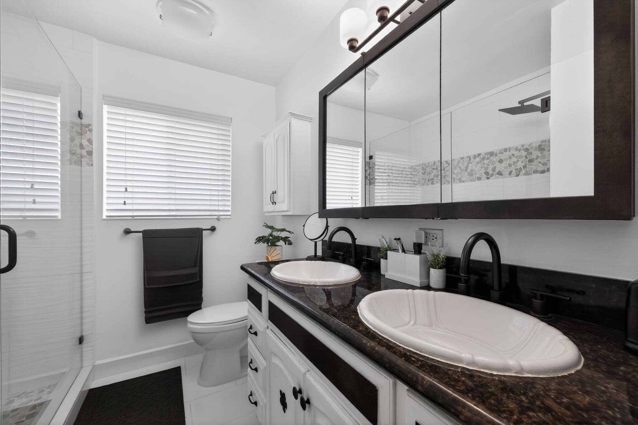311 NW 93rd Terrace, Pembroke Pines, FL 33024 — photo 17 of 33