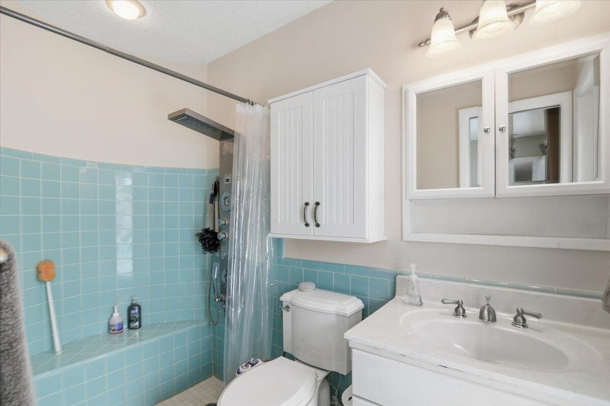 1730 NW 39th Street, Oakland Park, FL 33309 — photo 19 of 48