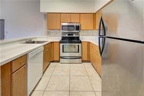 2445 SW 18th Terrace 110, Fort Lauderdale, FL 33315 — photo 4 of 15
